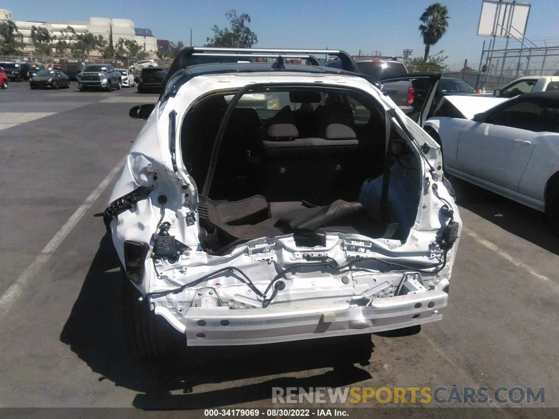 6 Photograph of a damaged car JTNKHMBX4N1131755 TOYOTA C-HR 2022