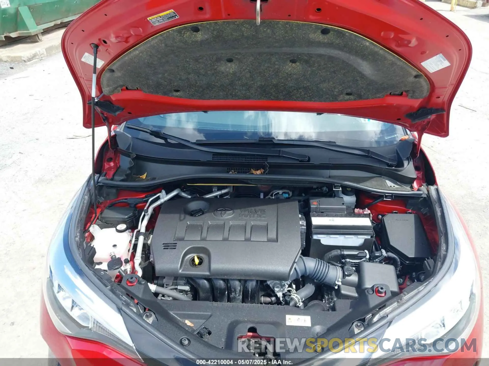 10 Photograph of a damaged car JTNKHMBX5N1129626 TOYOTA C-HR 2022