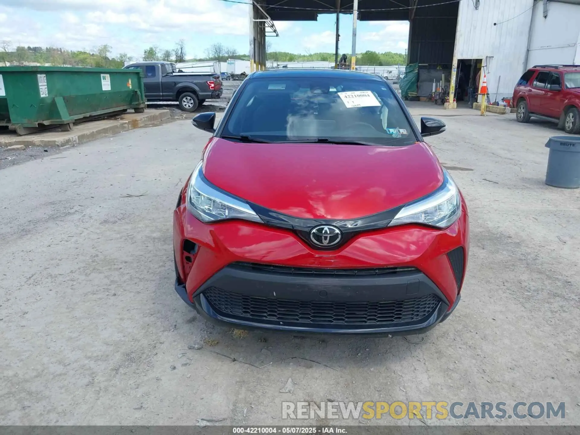 12 Photograph of a damaged car JTNKHMBX5N1129626 TOYOTA C-HR 2022