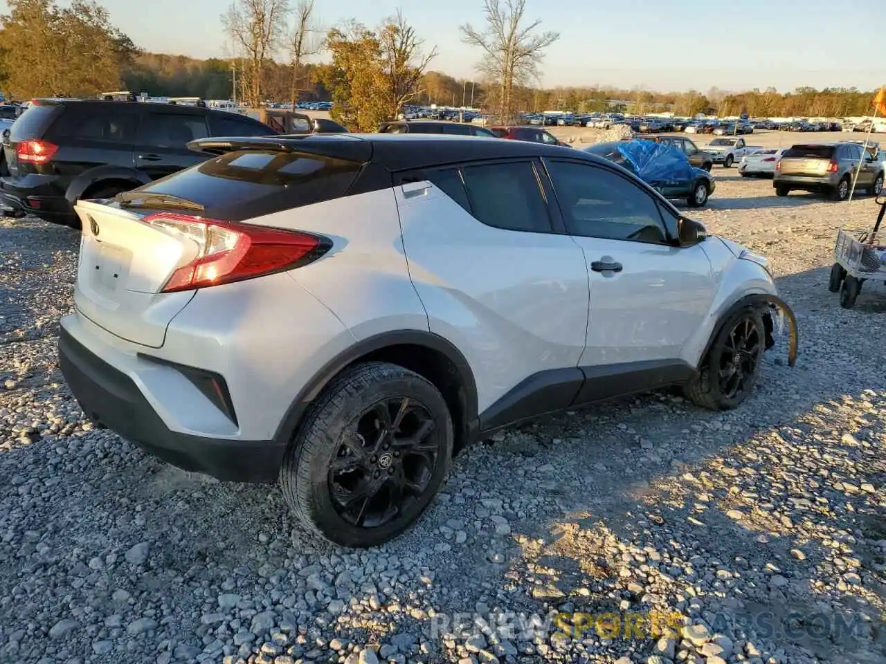 3 Photograph of a damaged car JTNKHMBX5N1129710 TOYOTA C-HR 2022