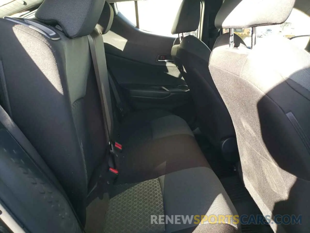 11 Photograph of a damaged car JTNKHMBX5N1134115 TOYOTA C-HR 2022