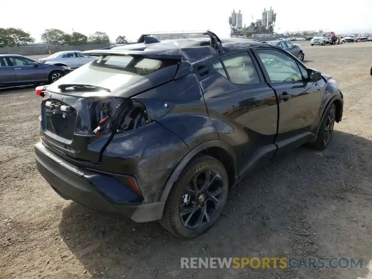 4 Photograph of a damaged car JTNKHMBX6N1131238 TOYOTA C-HR 2022