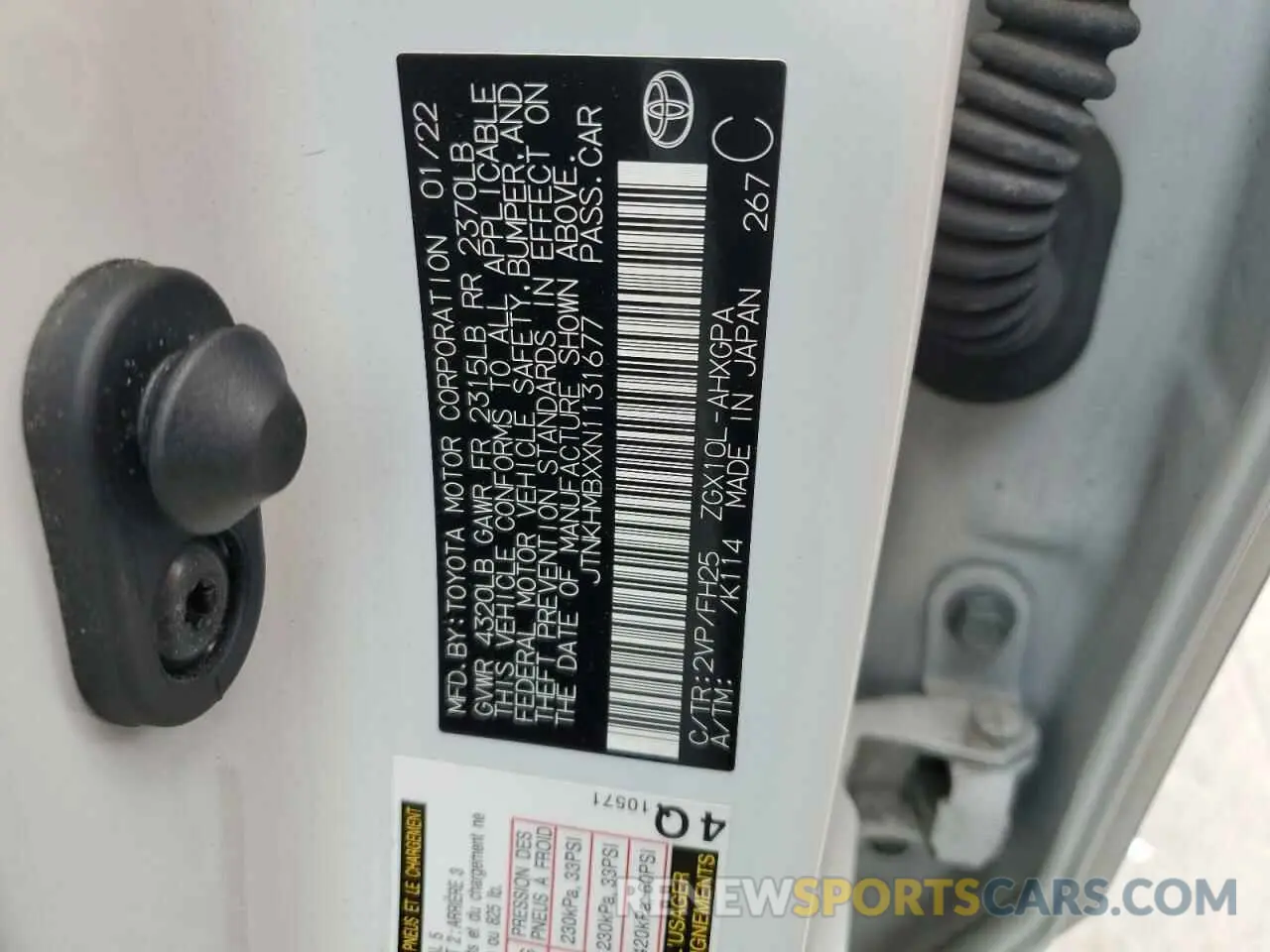 12 Photograph of a damaged car JTNKHMBXXN1131677 TOYOTA C-HR 2022