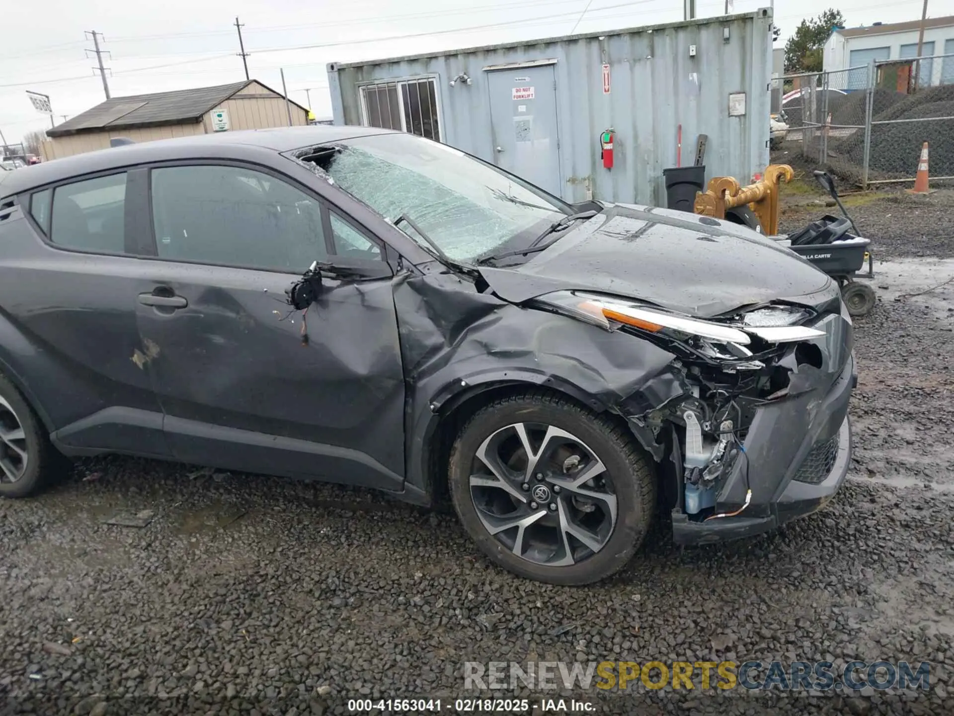 6 Photograph of a damaged car NMTKHMBX0NR143424 TOYOTA C-HR 2022