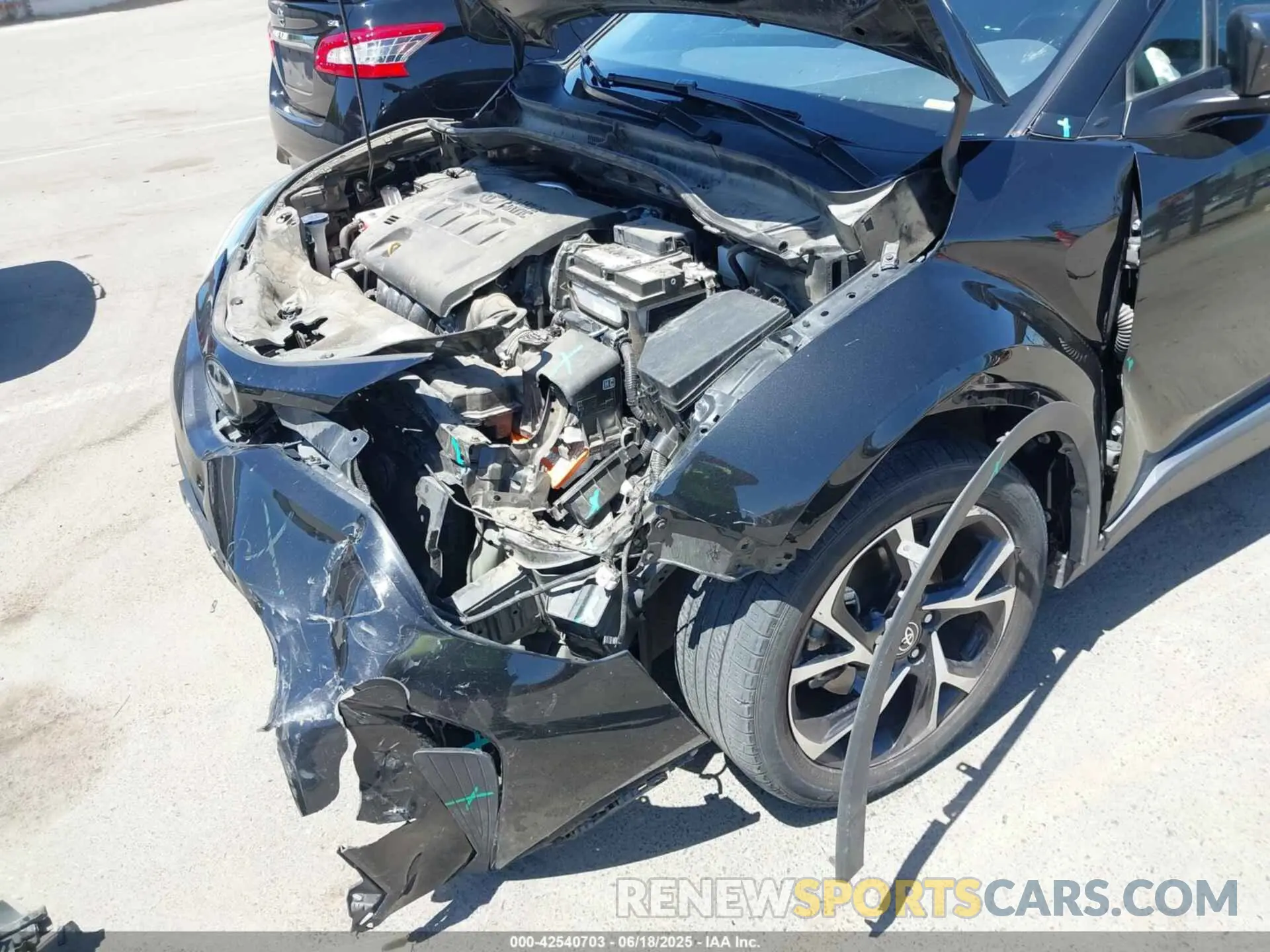 6 Photograph of a damaged car NMTKHMBX1NR142766 TOYOTA C-HR 2022