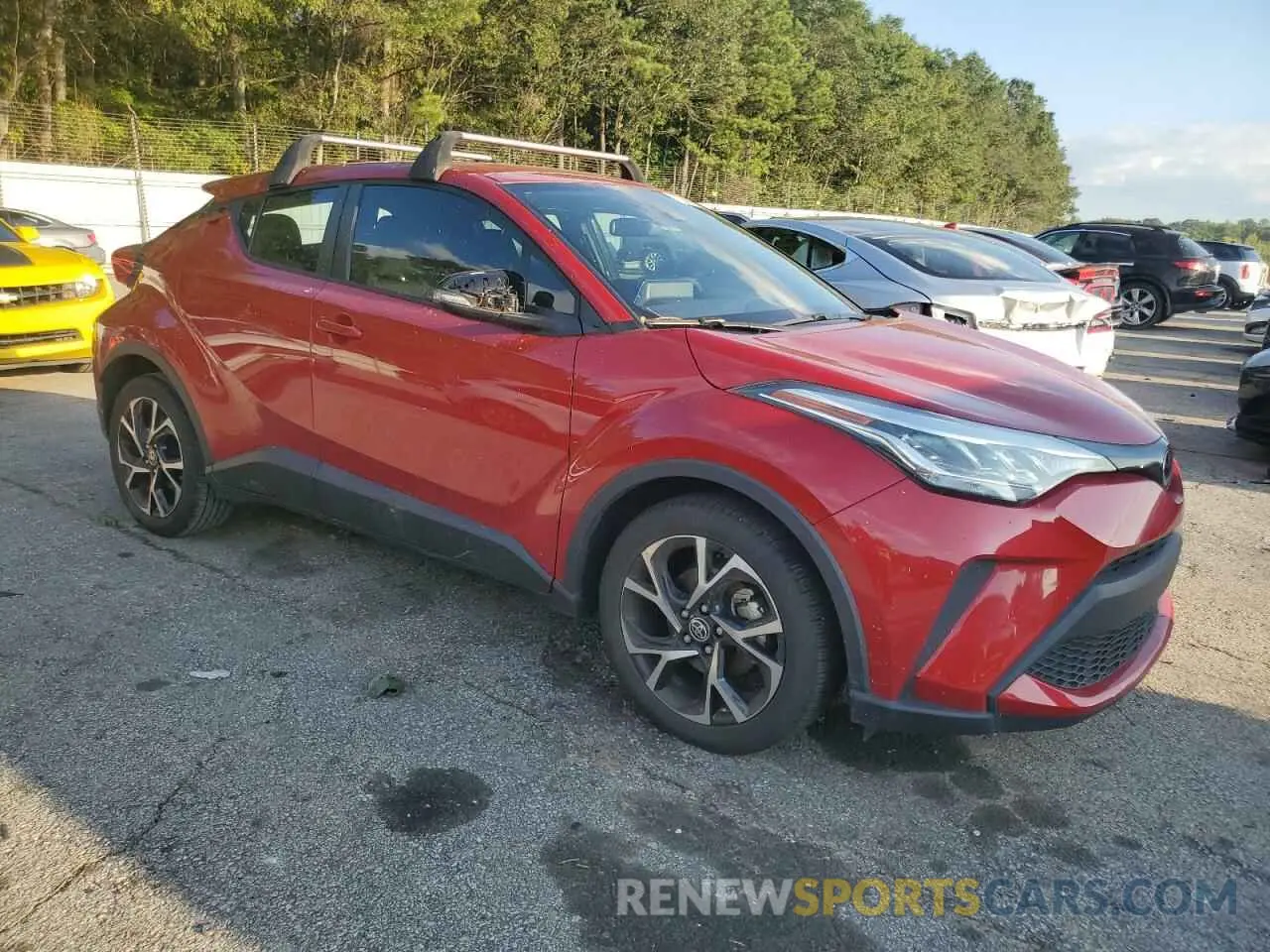4 Photograph of a damaged car NMTKHMBX2NR142226 TOYOTA C-HR 2022