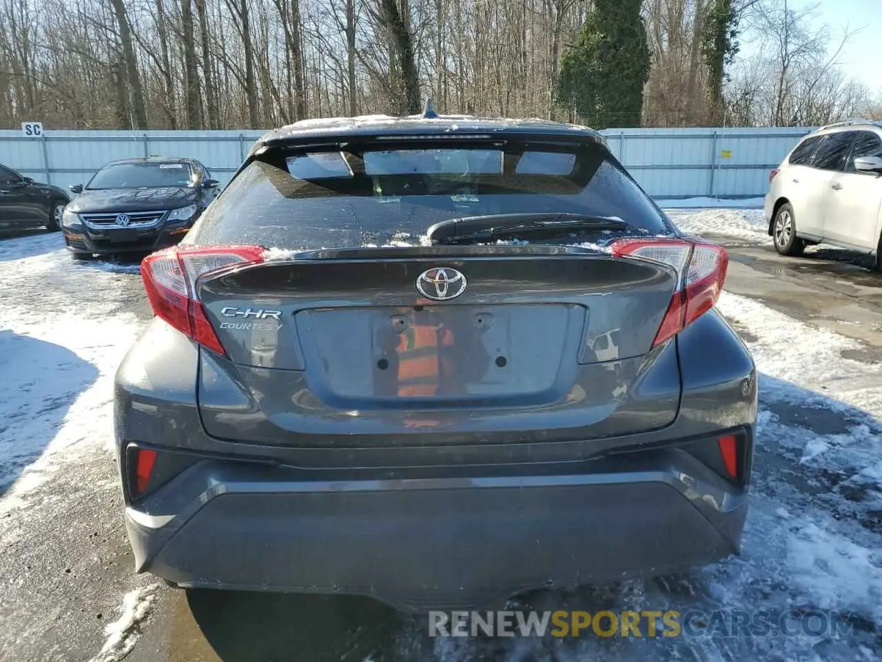 6 Photograph of a damaged car NMTKHMBX3NR141182 TOYOTA C-HR 2022