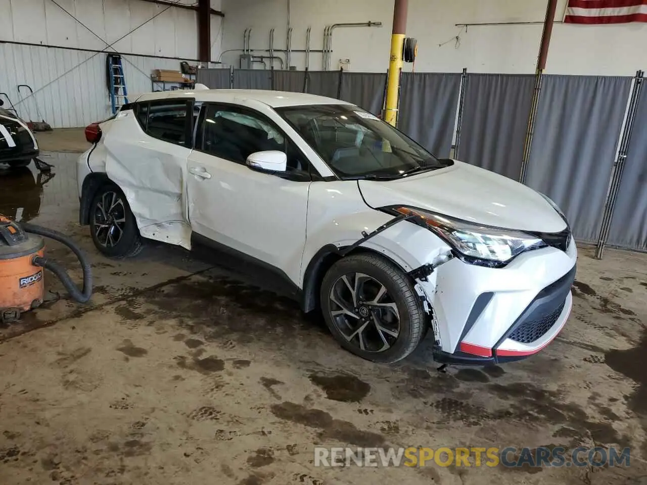 4 Photograph of a damaged car NMTKHMBX3NR146382 TOYOTA C-HR 2022