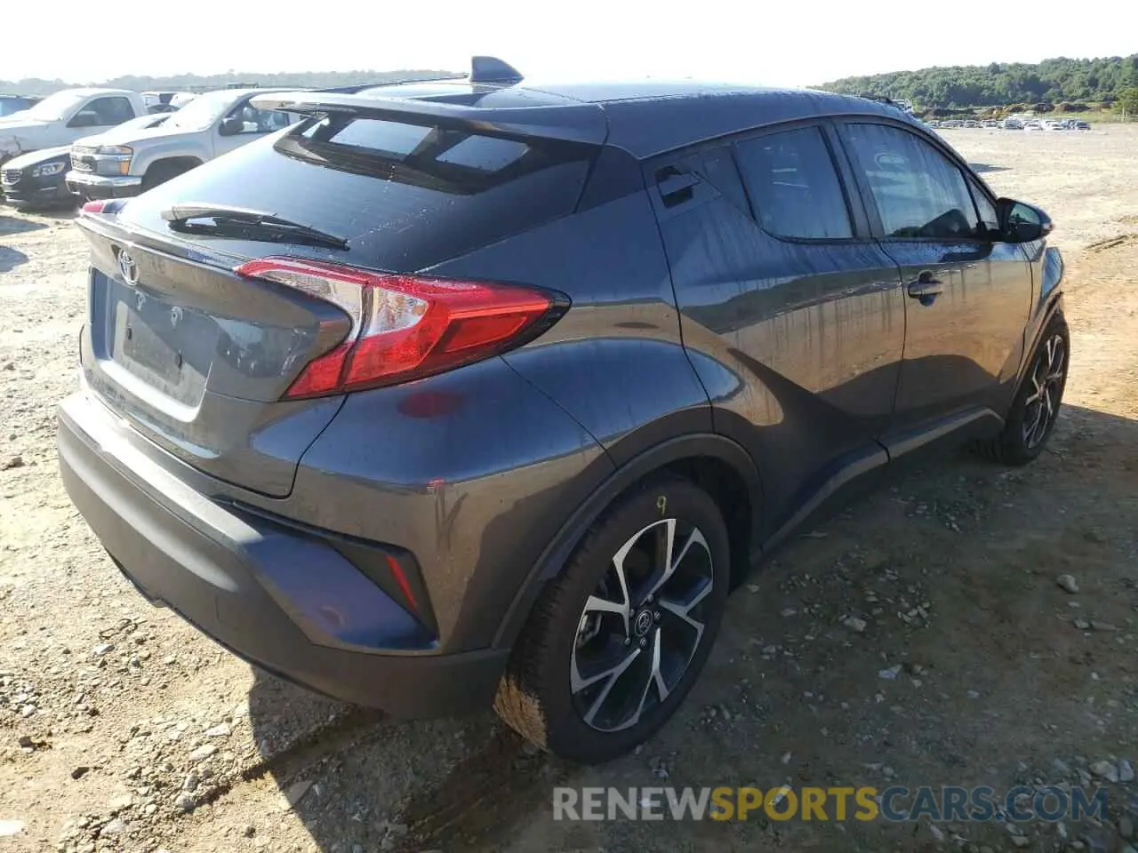 4 Photograph of a damaged car NMTKHMBX4NR140378 TOYOTA C-HR 2022