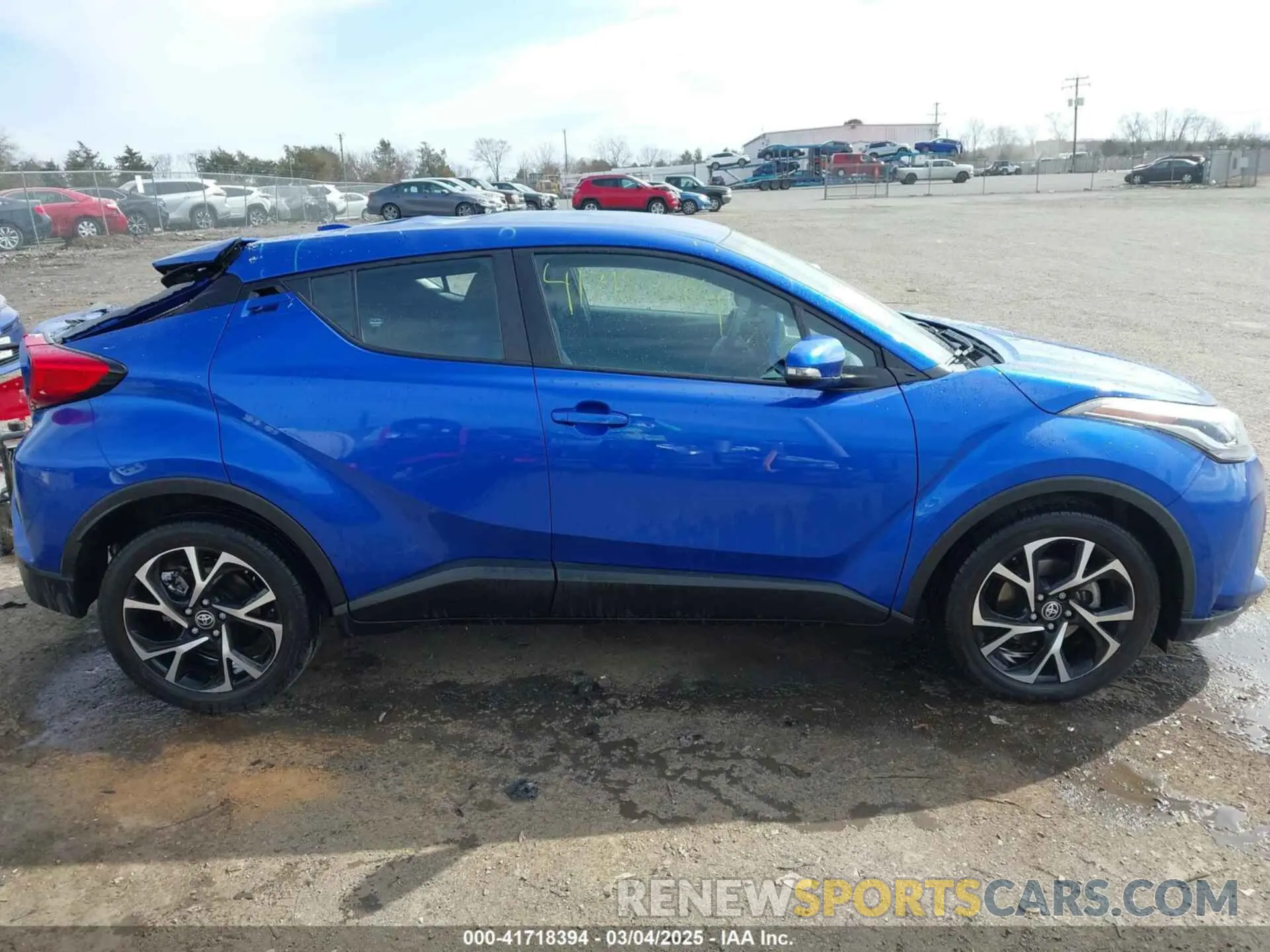 13 Photograph of a damaged car NMTKHMBX4NR141580 TOYOTA C-HR 2022