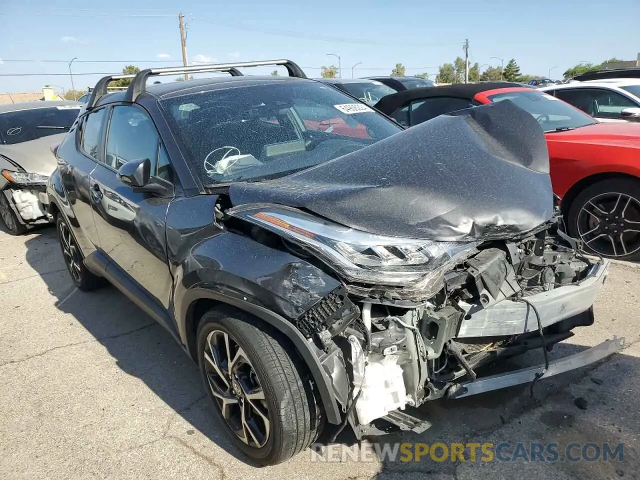 4 Photograph of a damaged car NMTKHMBX5NR143452 TOYOTA C-HR 2022