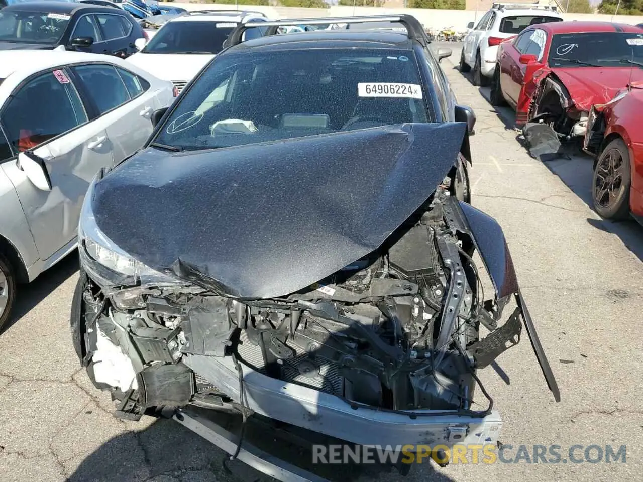 5 Photograph of a damaged car NMTKHMBX5NR143452 TOYOTA C-HR 2022