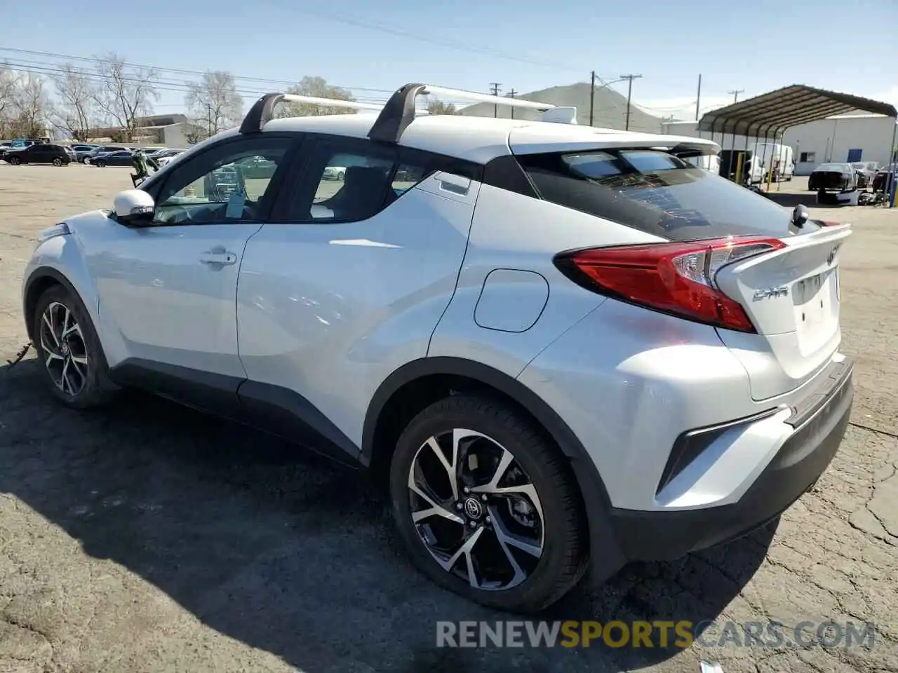 2 Photograph of a damaged car NMTKHMBX5NR143841 TOYOTA C-HR 2022