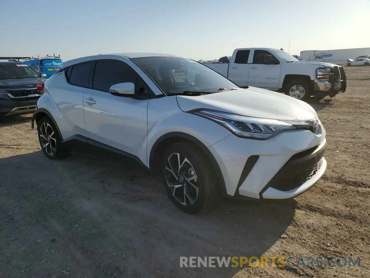 4 Photograph of a damaged car NMTKHMBX5NR145136 TOYOTA C-HR 2022