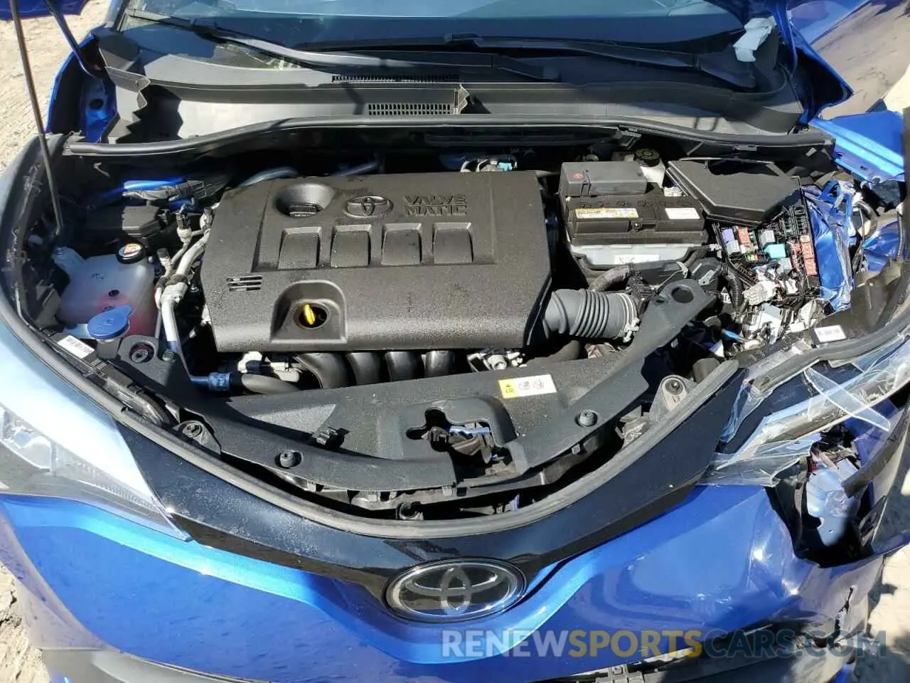 12 Photograph of a damaged car NMTKHMBX6NR141726 TOYOTA C-HR 2022