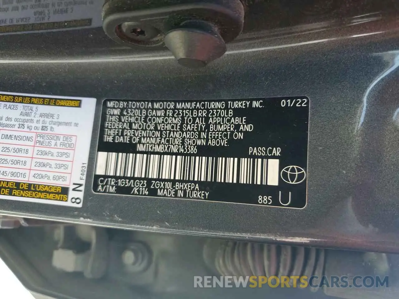 12 Photograph of a damaged car NMTKHMBX7NR143386 TOYOTA C-HR 2022