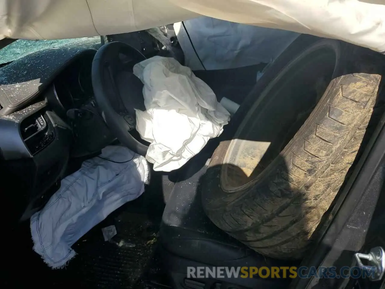 7 Photograph of a damaged car NMTKHMBX7NR143386 TOYOTA C-HR 2022