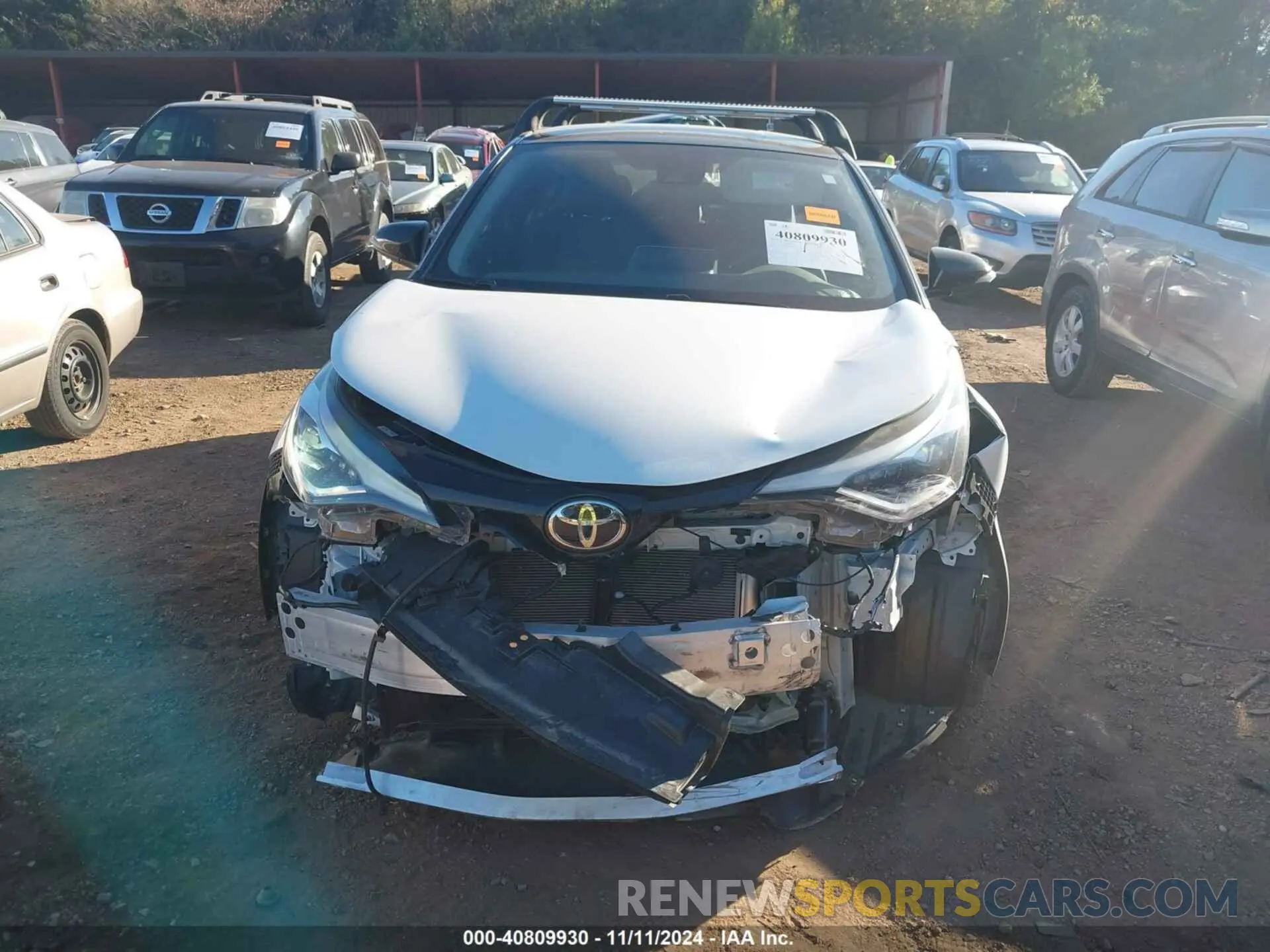 6 Photograph of a damaged car NMTKHMBX7NR146336 TOYOTA C-HR 2022