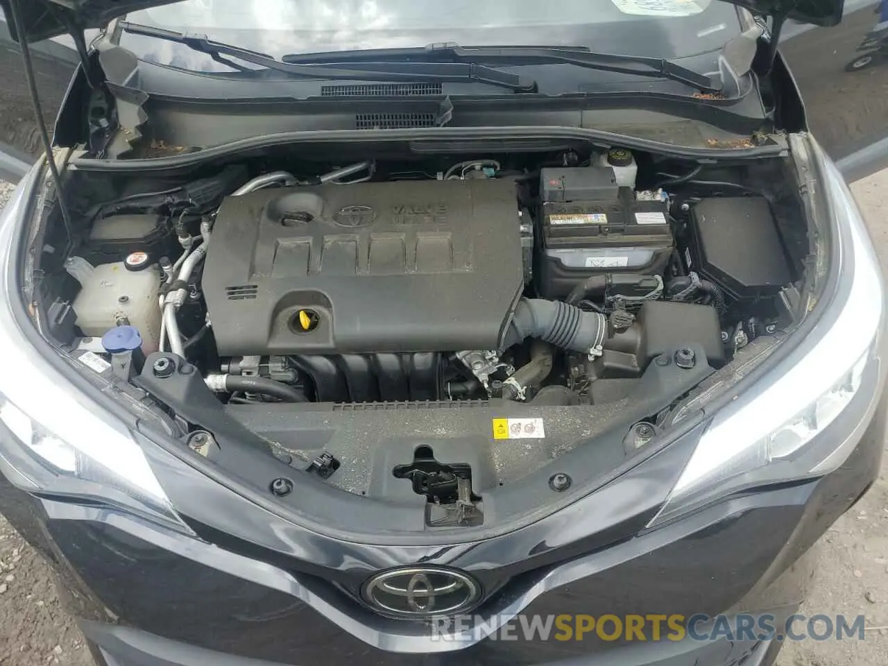 12 Photograph of a damaged car NMTKHMBX8NR141470 TOYOTA C-HR 2022