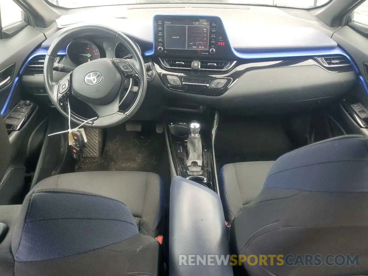 8 Photograph of a damaged car NMTKHMBX8NR141470 TOYOTA C-HR 2022