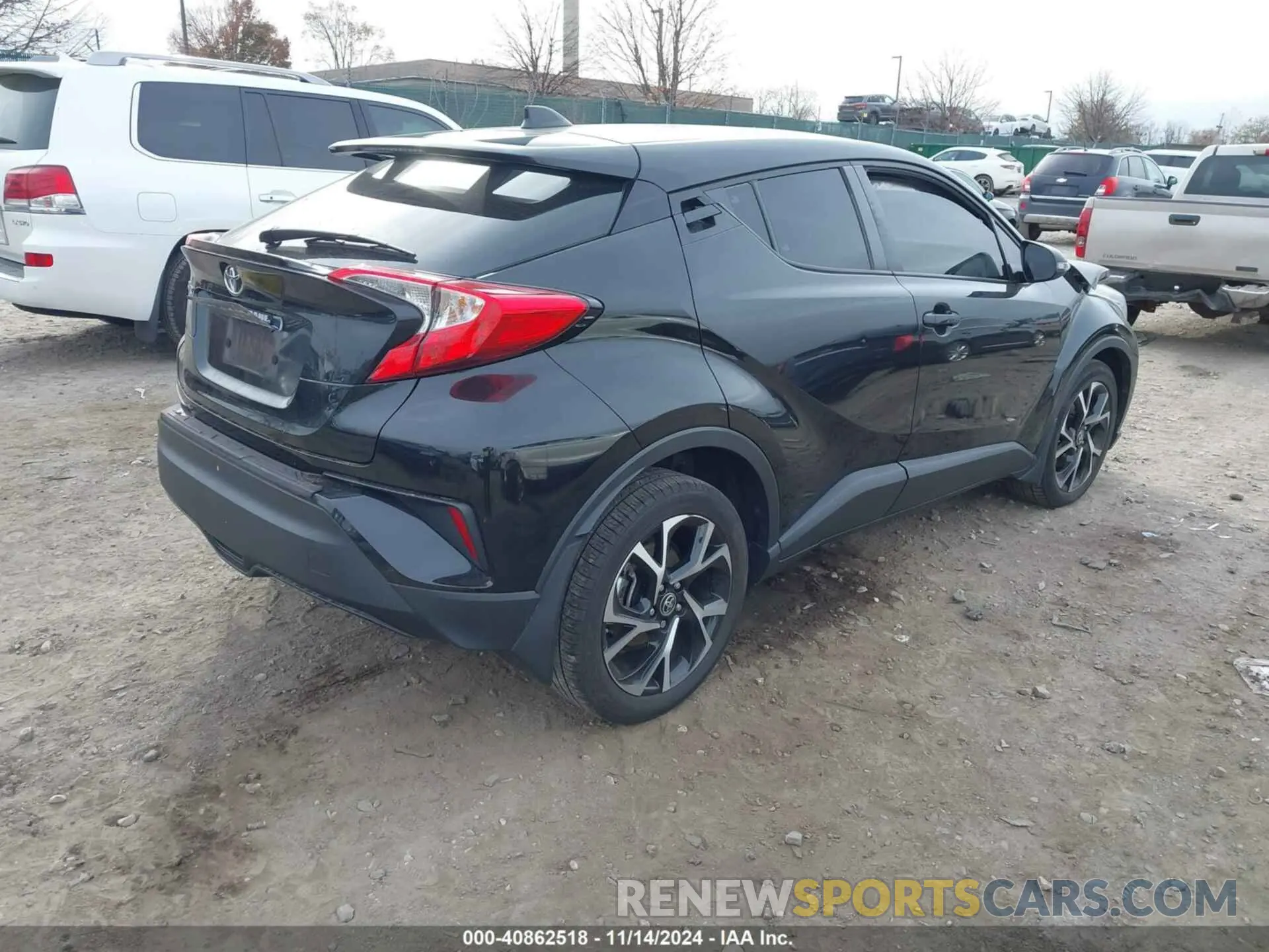 4 Photograph of a damaged car NMTKHMBX8NR145826 TOYOTA C-HR 2022