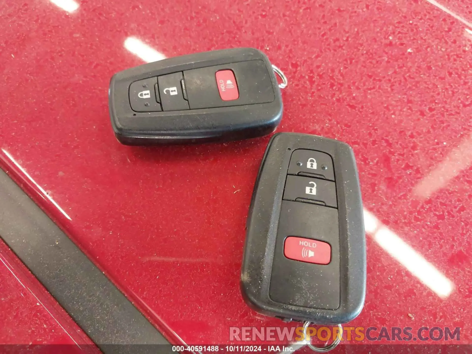 11 Photograph of a damaged car NMTKHMBX9NR140490 TOYOTA C-HR 2022