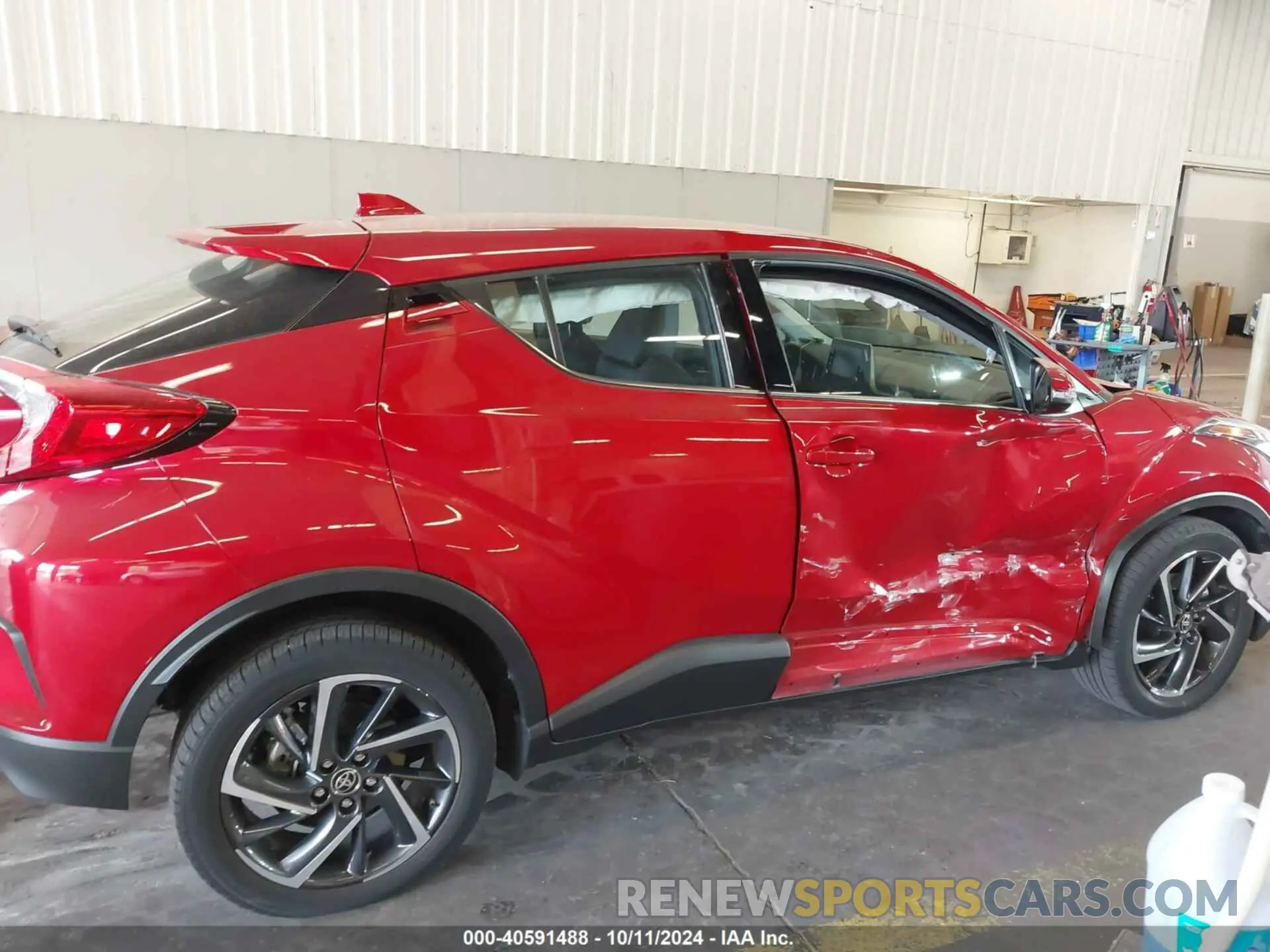 14 Photograph of a damaged car NMTKHMBX9NR140490 TOYOTA C-HR 2022