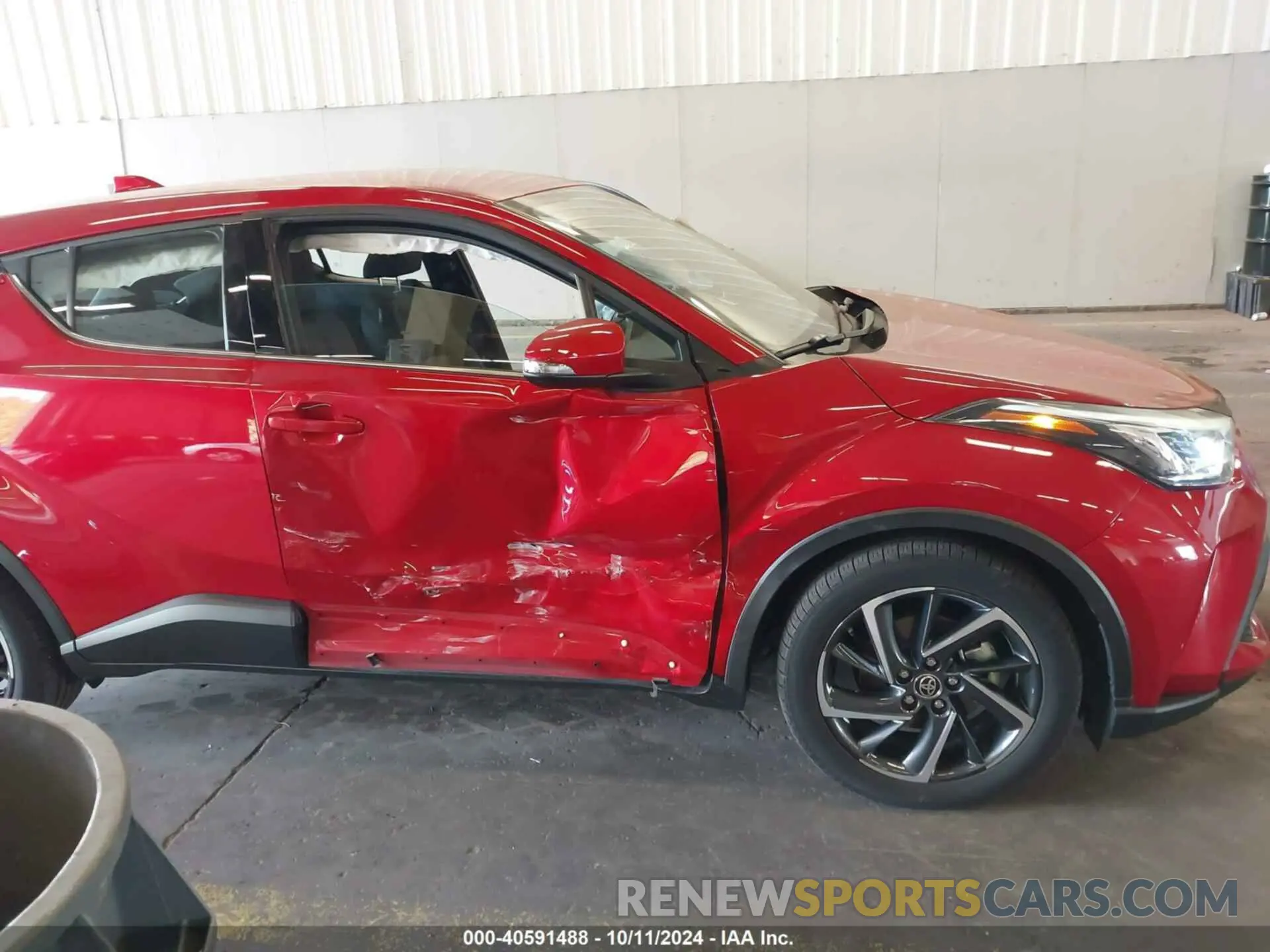 6 Photograph of a damaged car NMTKHMBX9NR140490 TOYOTA C-HR 2022