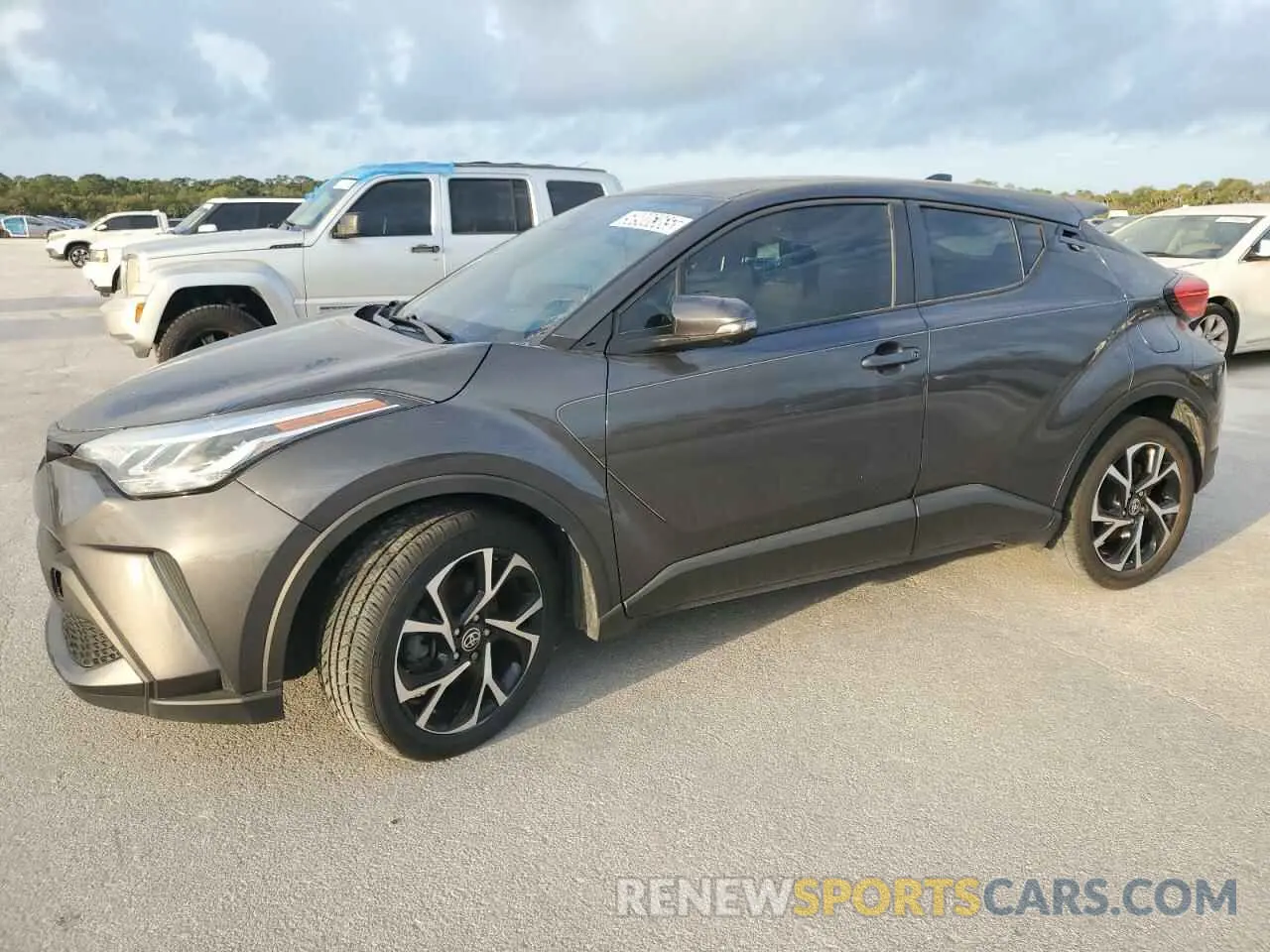 1 Photograph of a damaged car NMTKHMBX9NR141168 TOYOTA C-HR 2022