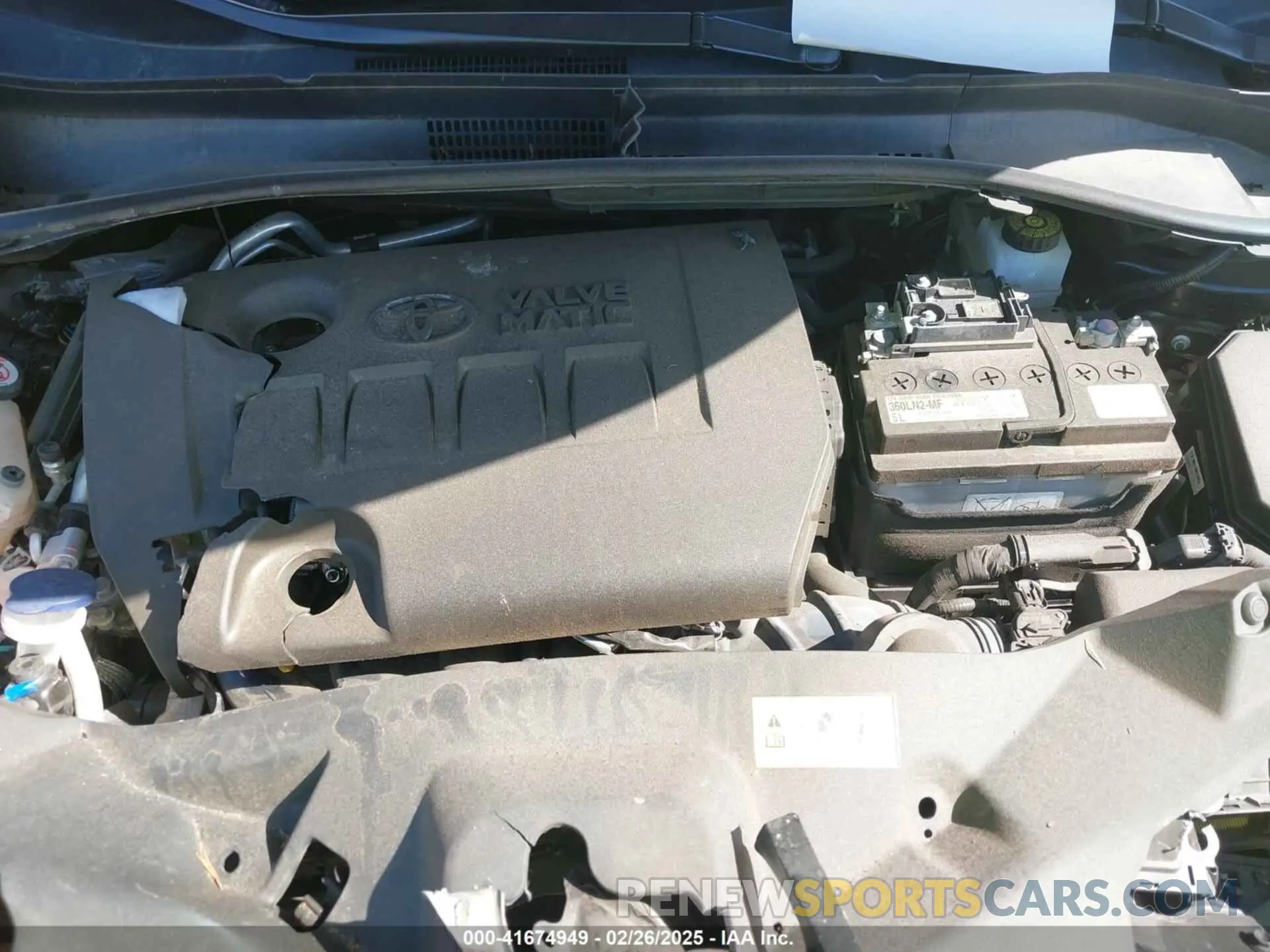 10 Photograph of a damaged car NMTKHMBX9NR142398 TOYOTA C-HR 2022