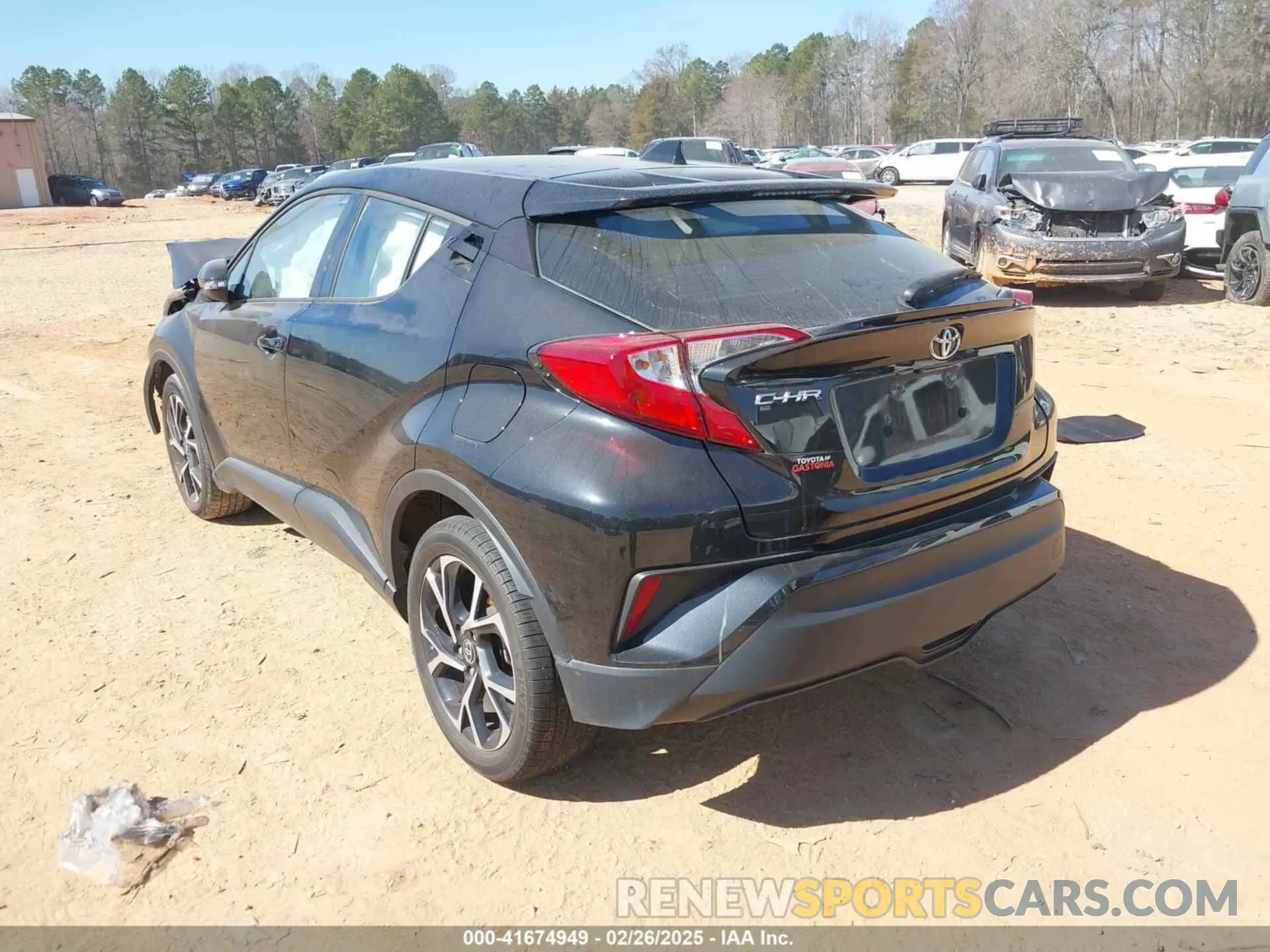3 Photograph of a damaged car NMTKHMBX9NR142398 TOYOTA C-HR 2022