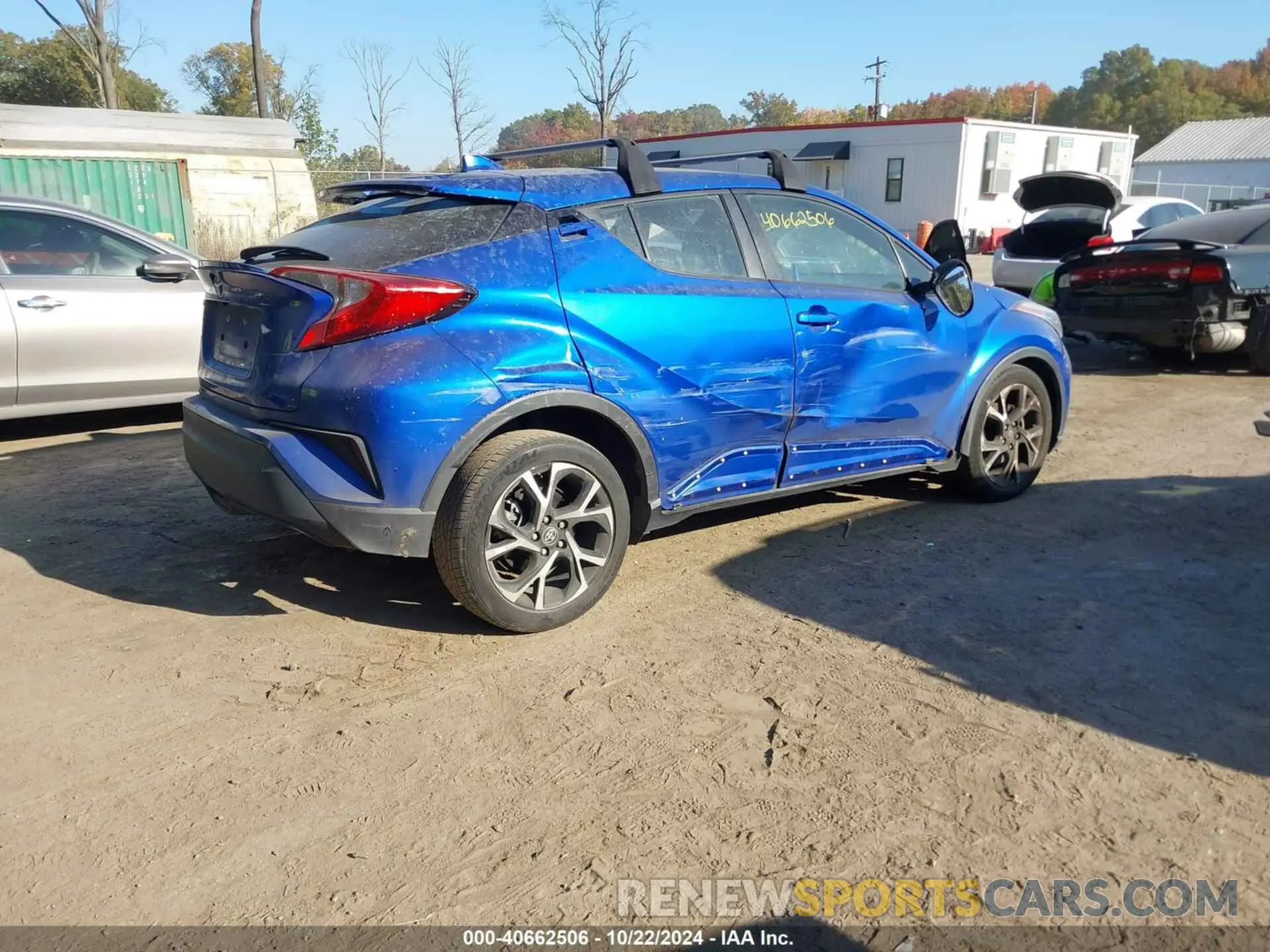 4 Photograph of a damaged car NMTKHMBXXNR141423 TOYOTA C-HR 2022