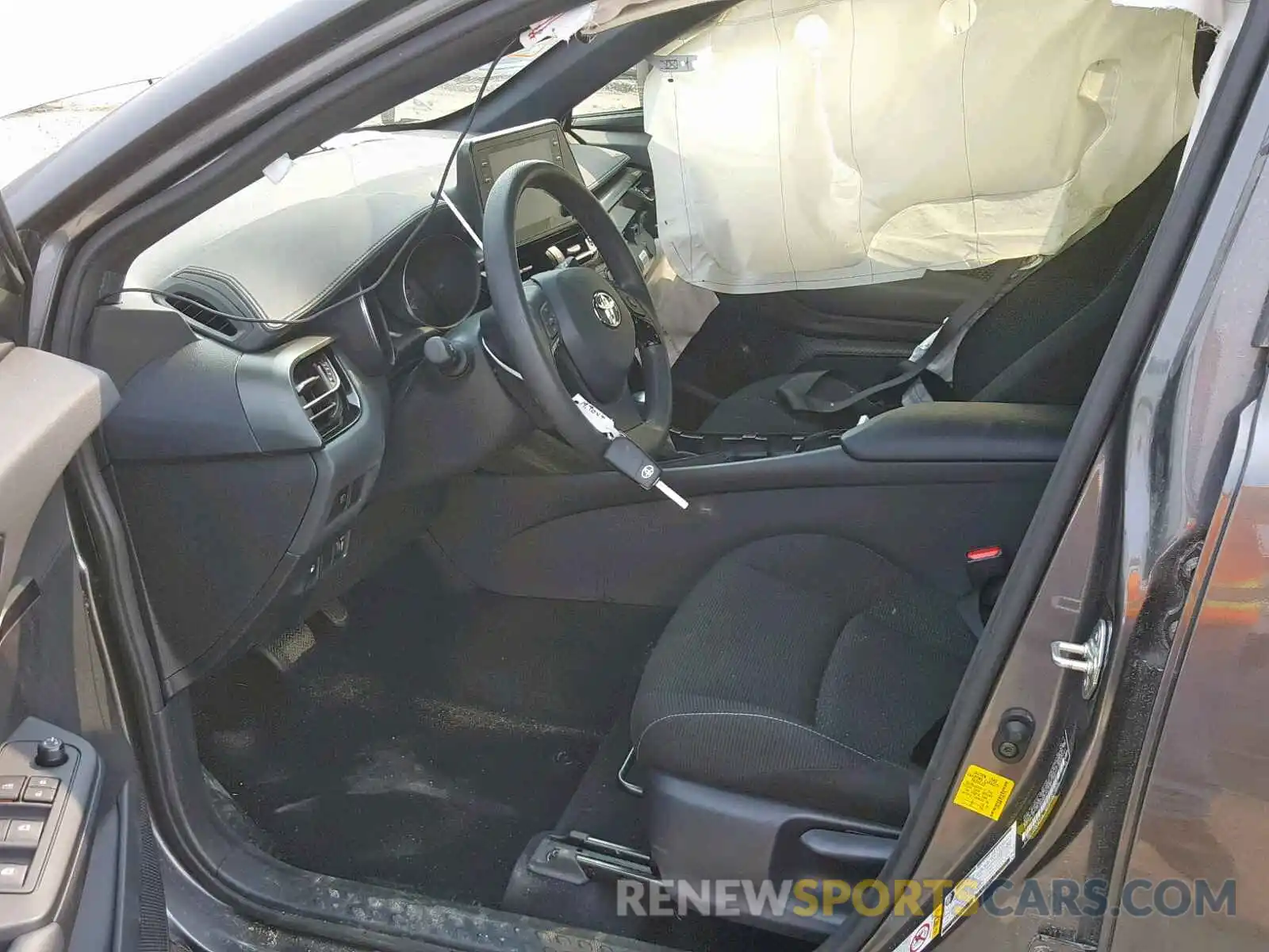 5 Photograph of a damaged car JTNKHMBX1K1027378 TOYOTA C-HR XLE 2019