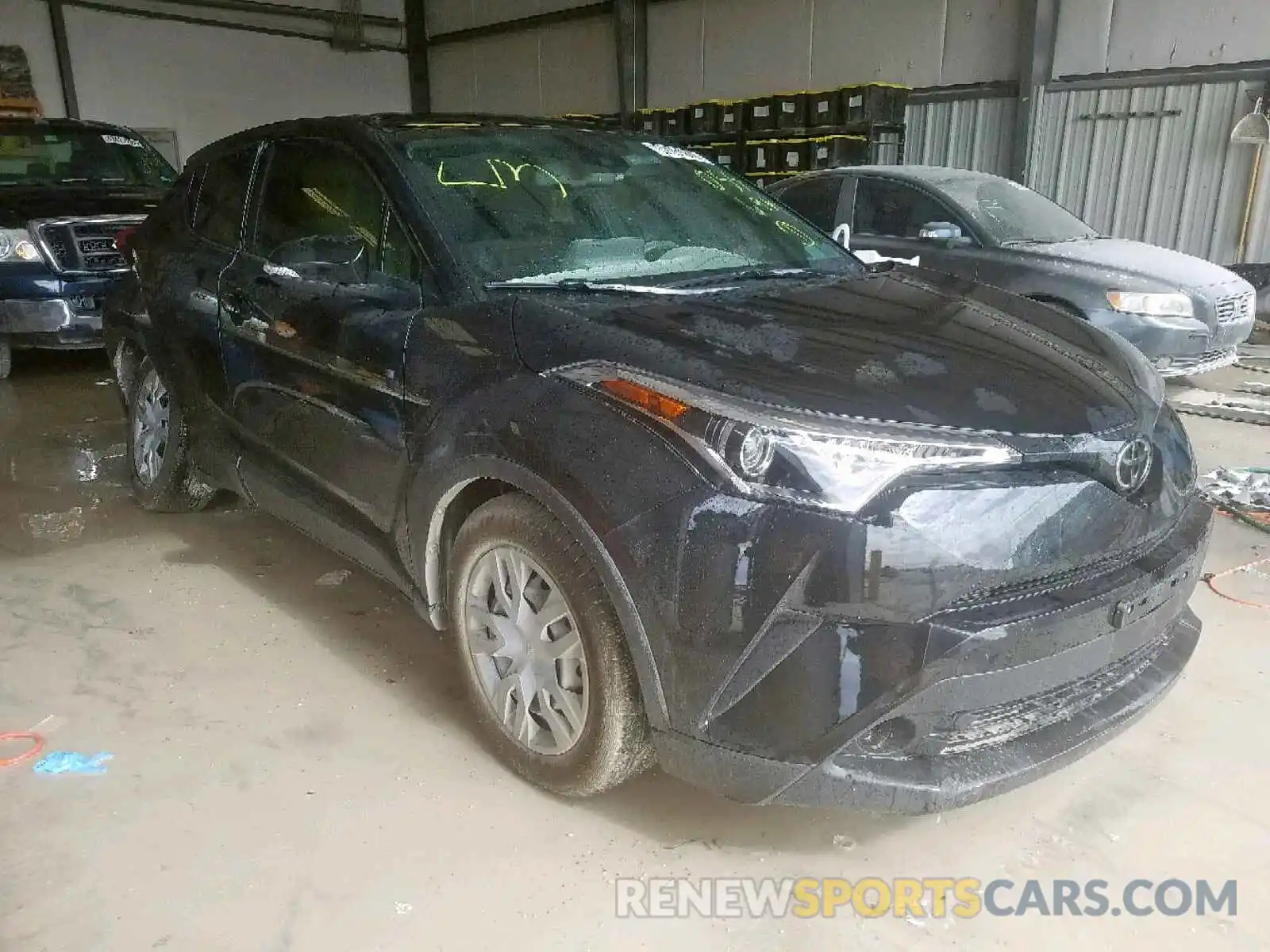 1 Photograph of a damaged car JTNKHMBX1K1055696 TOYOTA C-HR XLE 2019