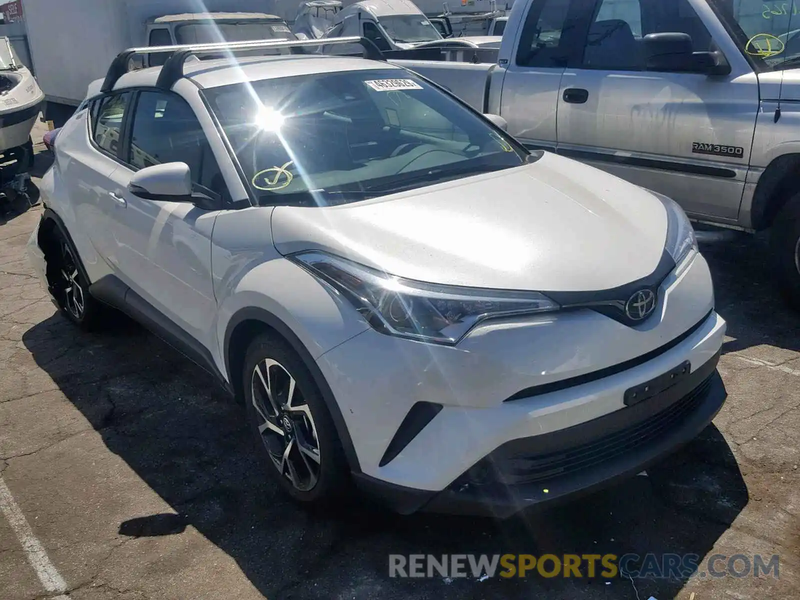 1 Photograph of a damaged car JTNKHMBX4K1038052 TOYOTA C-HR XLE 2019