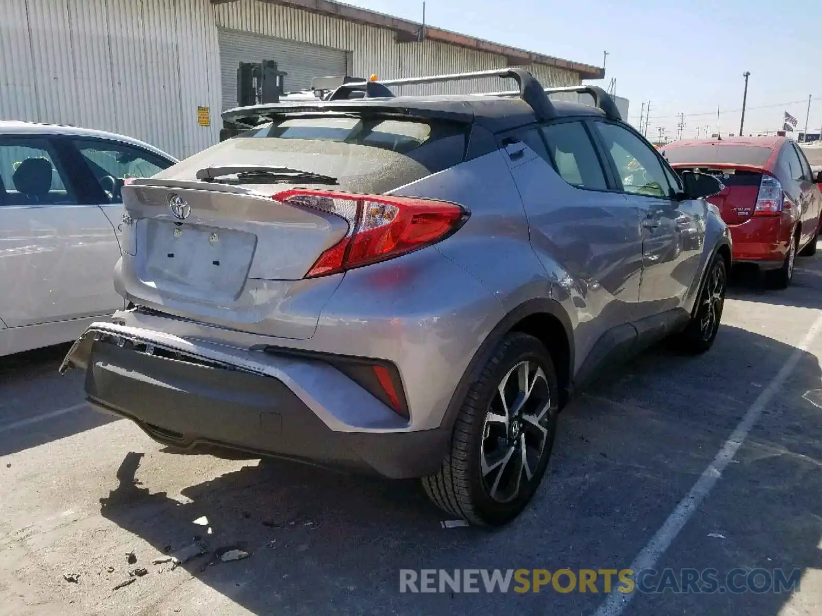 4 Photograph of a damaged car JTNKHMBX5K1039078 TOYOTA C-HR XLE 2019