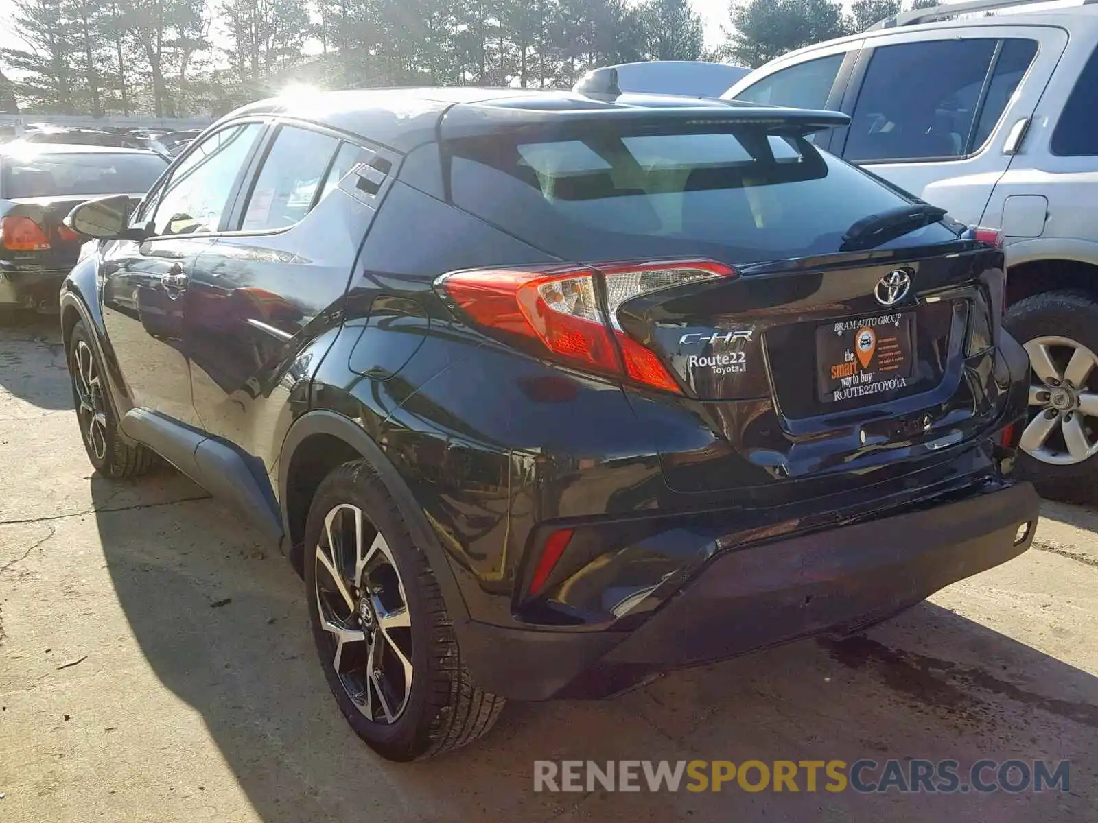 3 Photograph of a damaged car JTNKHMBX7K1019267 TOYOTA C-HR XLE 2019