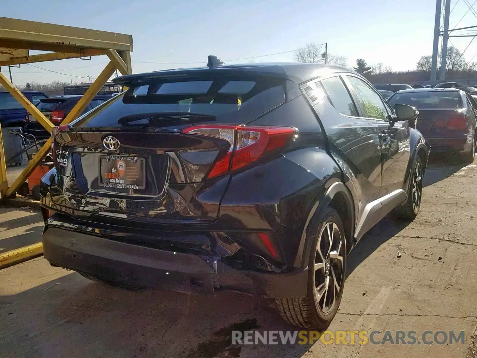 4 Photograph of a damaged car JTNKHMBX7K1019267 TOYOTA C-HR XLE 2019