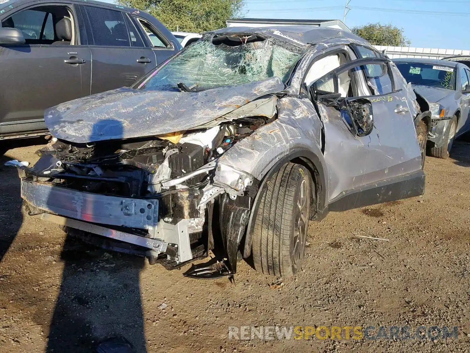 2 Photograph of a damaged car JTNKHMBX7K1029247 TOYOTA C-HR XLE 2019