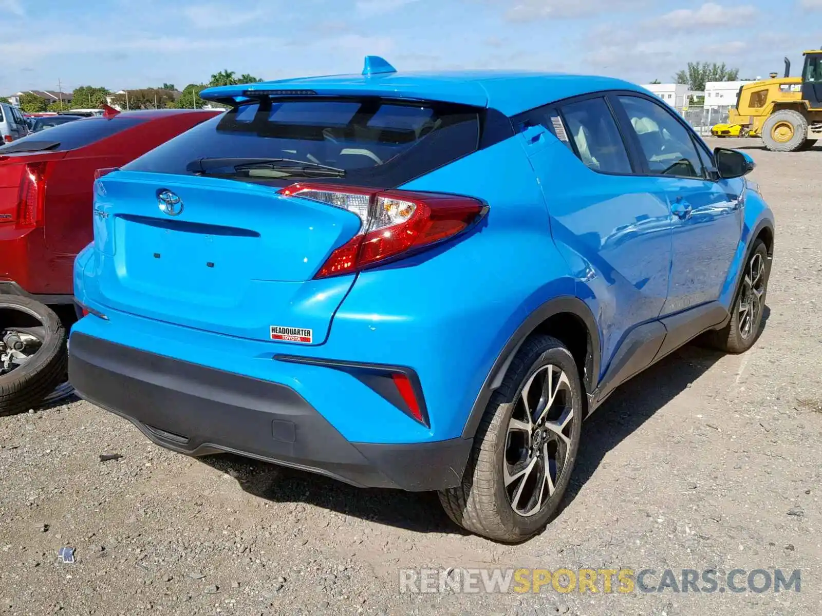 4 Photograph of a damaged car JTNKHMBXXK1018985 TOYOTA C-HR XLE 2019