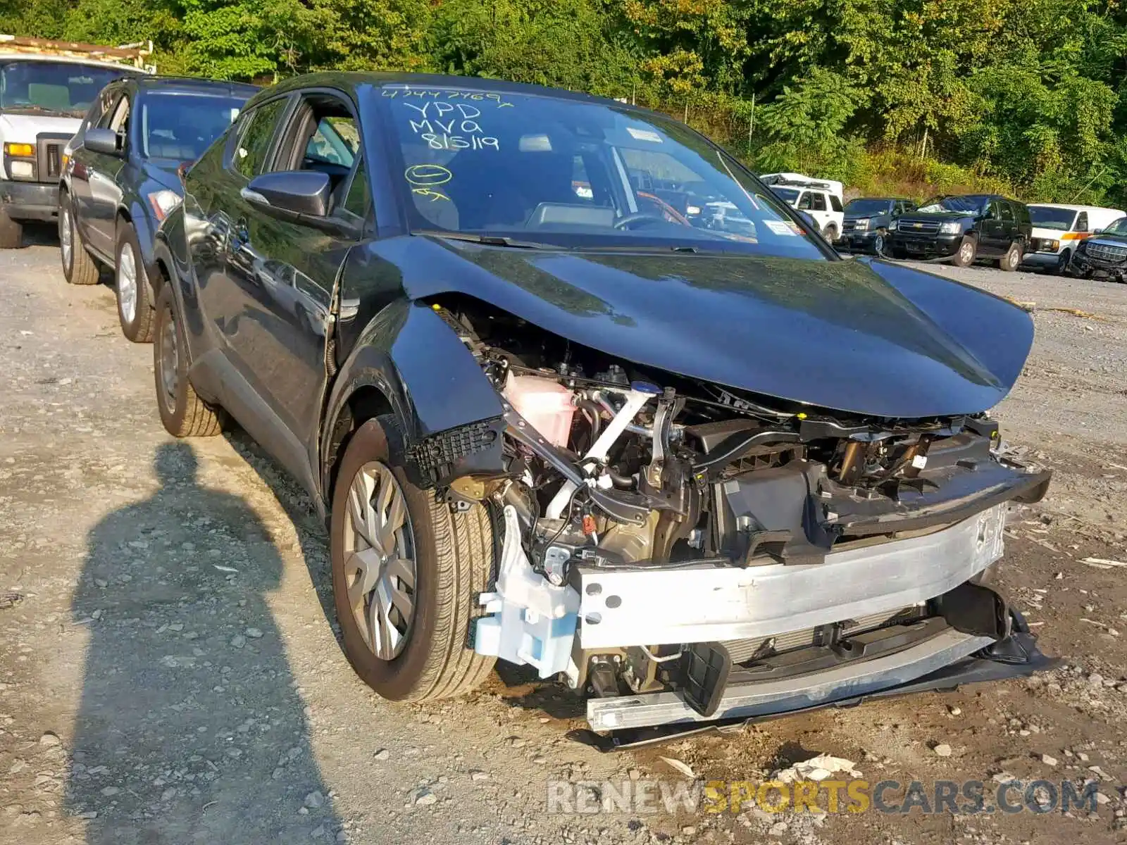 1 Photograph of a damaged car NMTKHMBX4KR088312 TOYOTA C-HR XLE 2019