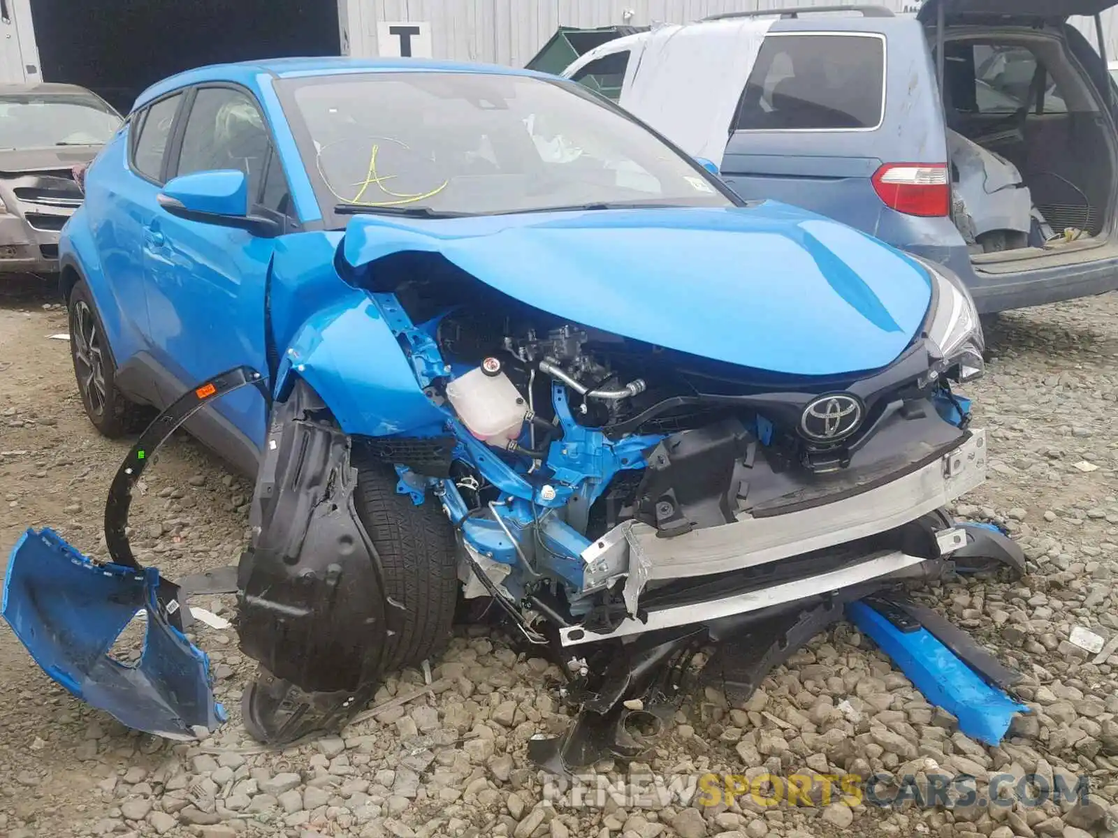 1 Photograph of a damaged car NMTKHMBX5KR078968 TOYOTA C-HR XLE 2019