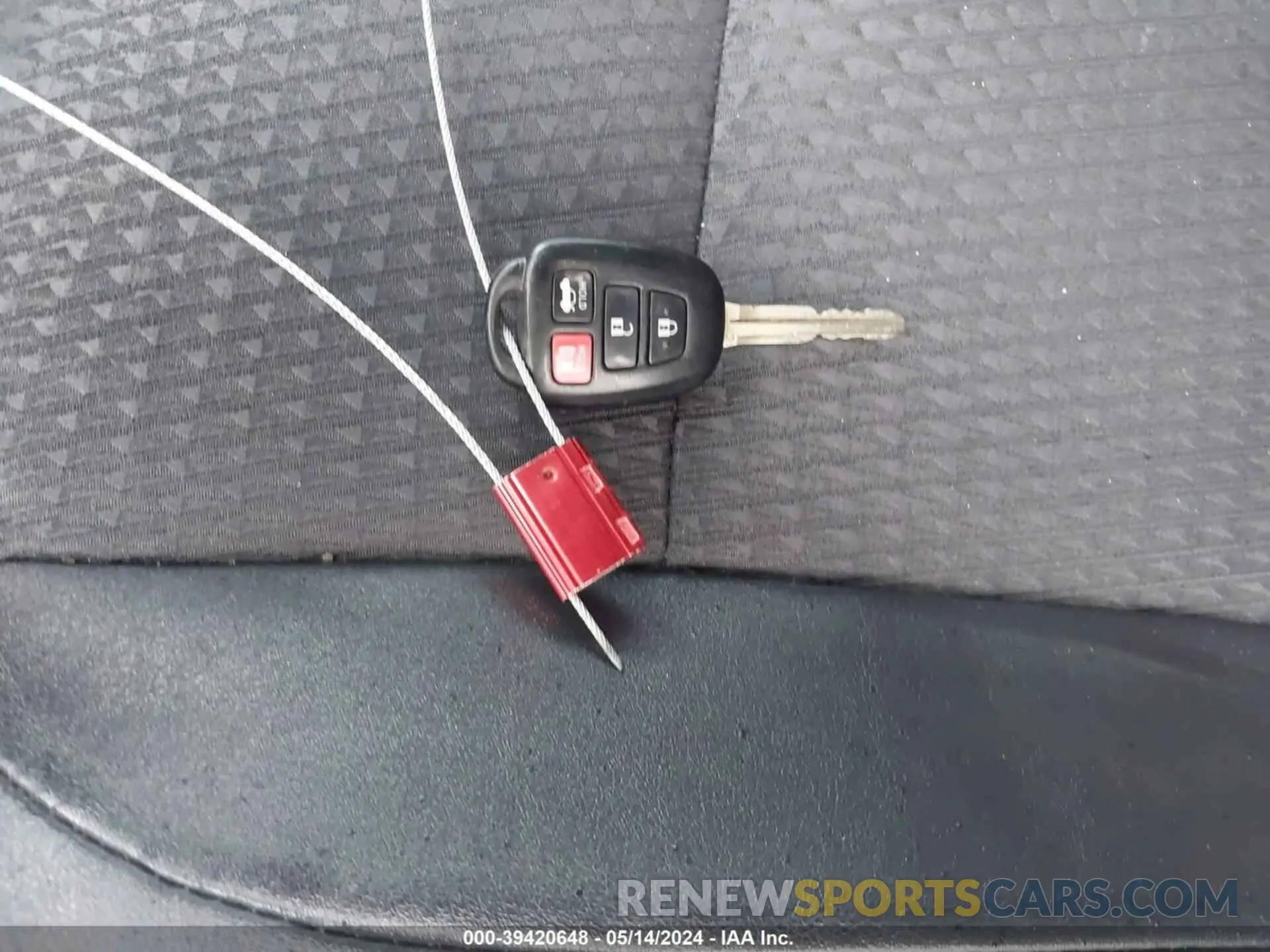 11 Photograph of a damaged car 4T1BF1FK6DU667171 TOYOTA CAMRY 2013