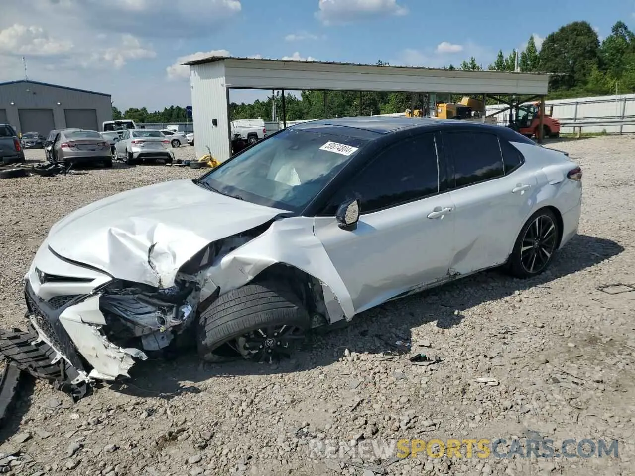 1 Photograph of a damaged car 4T1BZ1HK0JU009118 TOYOTA CAMRY 2018