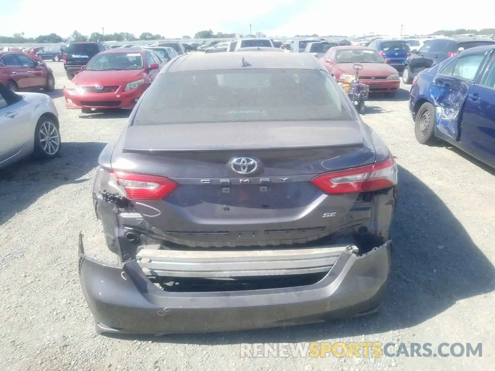 9 Photograph of a damaged car 4T1B11HK0KU166253 TOYOTA CAMRY 2019