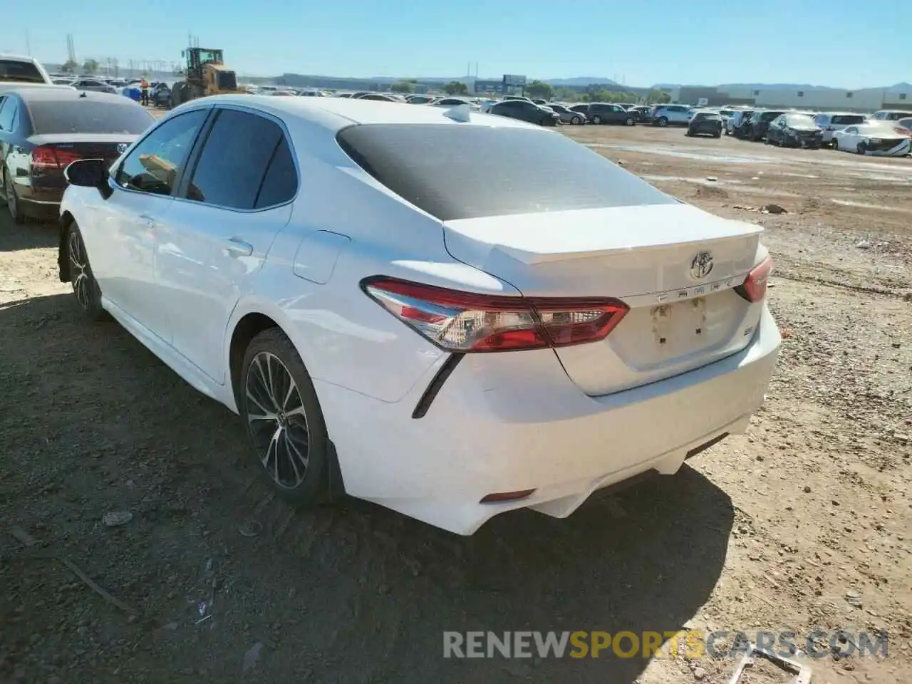 3 Photograph of a damaged car 4T1B11HK0KU170738 TOYOTA CAMRY 2019