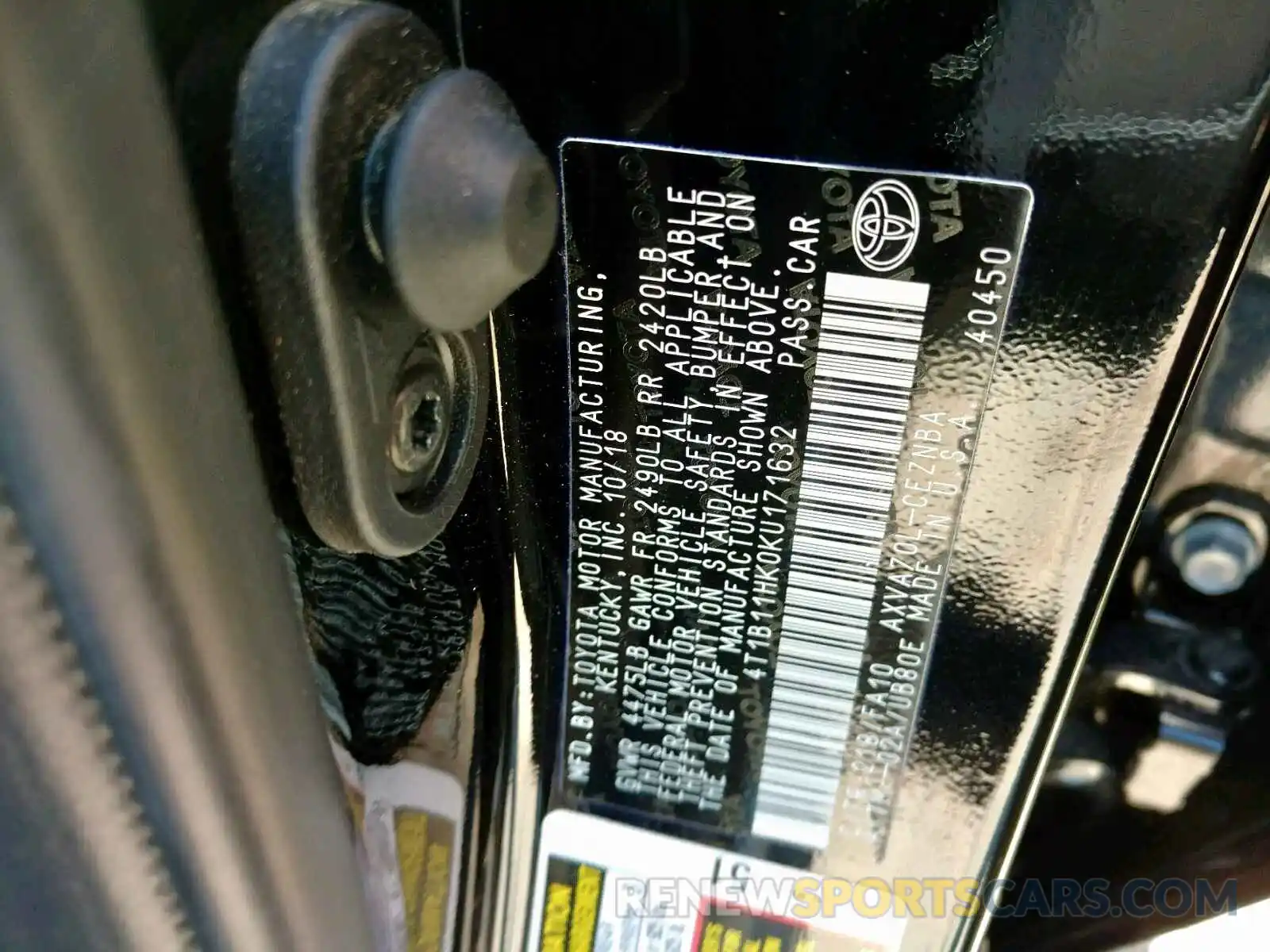 10 Photograph of a damaged car 4T1B11HK0KU171632 TOYOTA CAMRY 2019