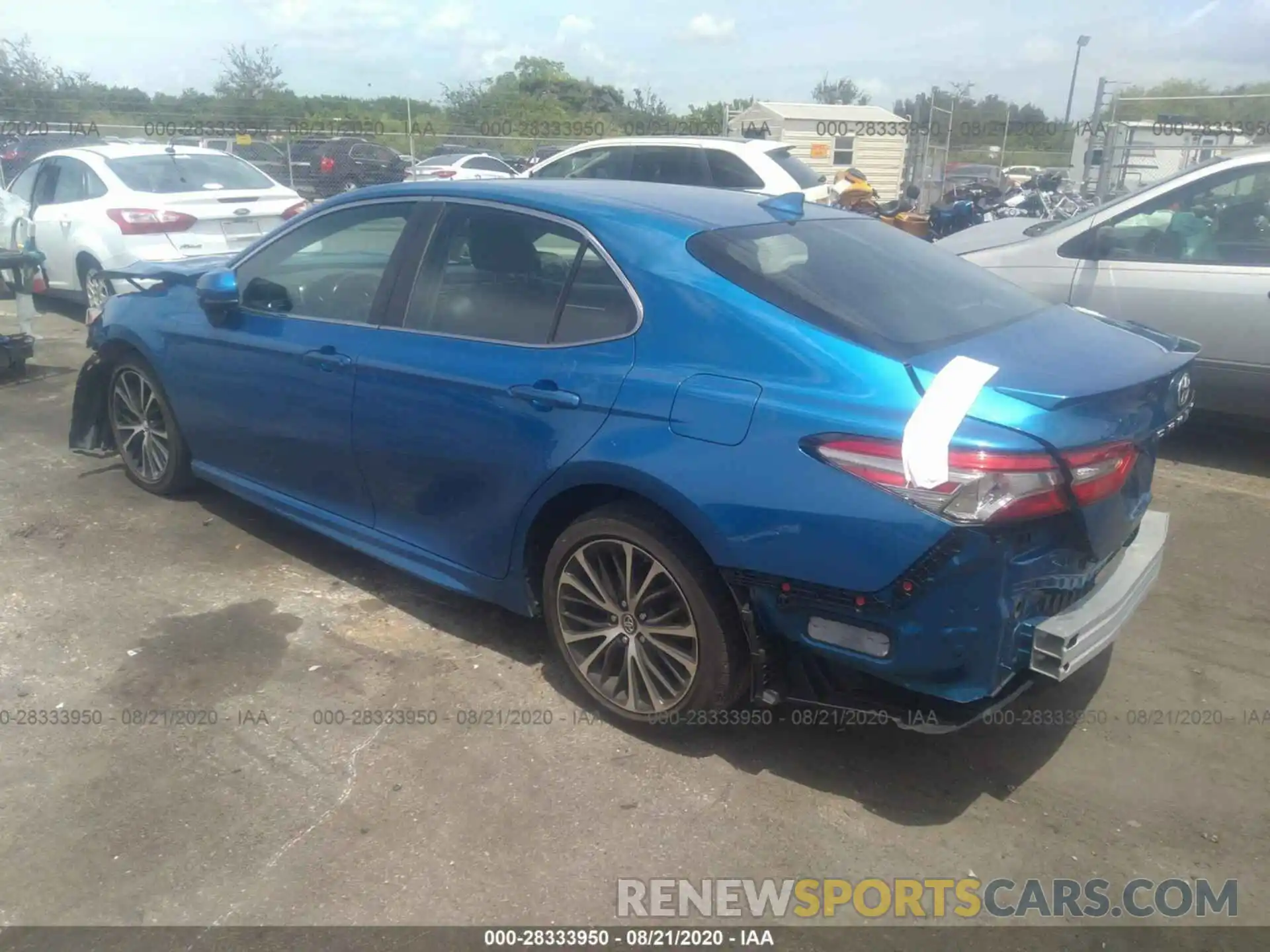 3 Photograph of a damaged car 4T1B11HK0KU182159 TOYOTA CAMRY 2019