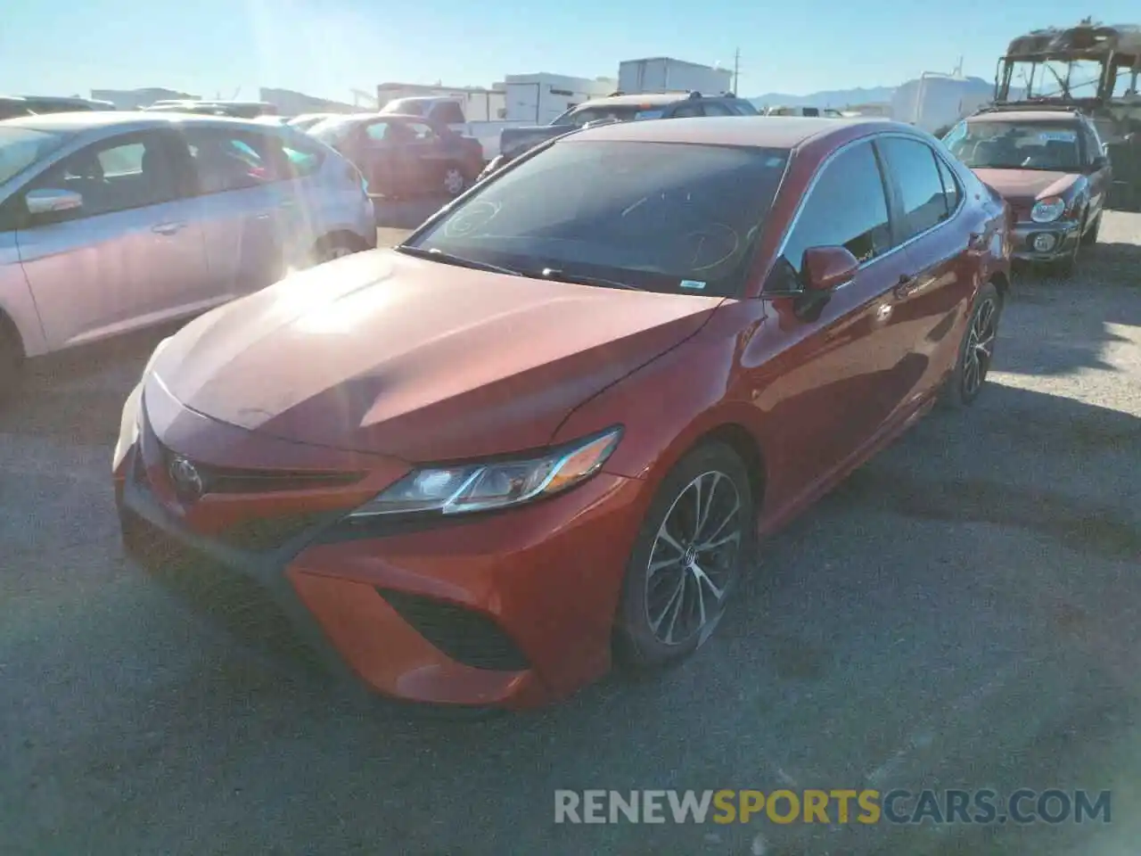 2 Photograph of a damaged car 4T1B11HK0KU183070 TOYOTA CAMRY 2019