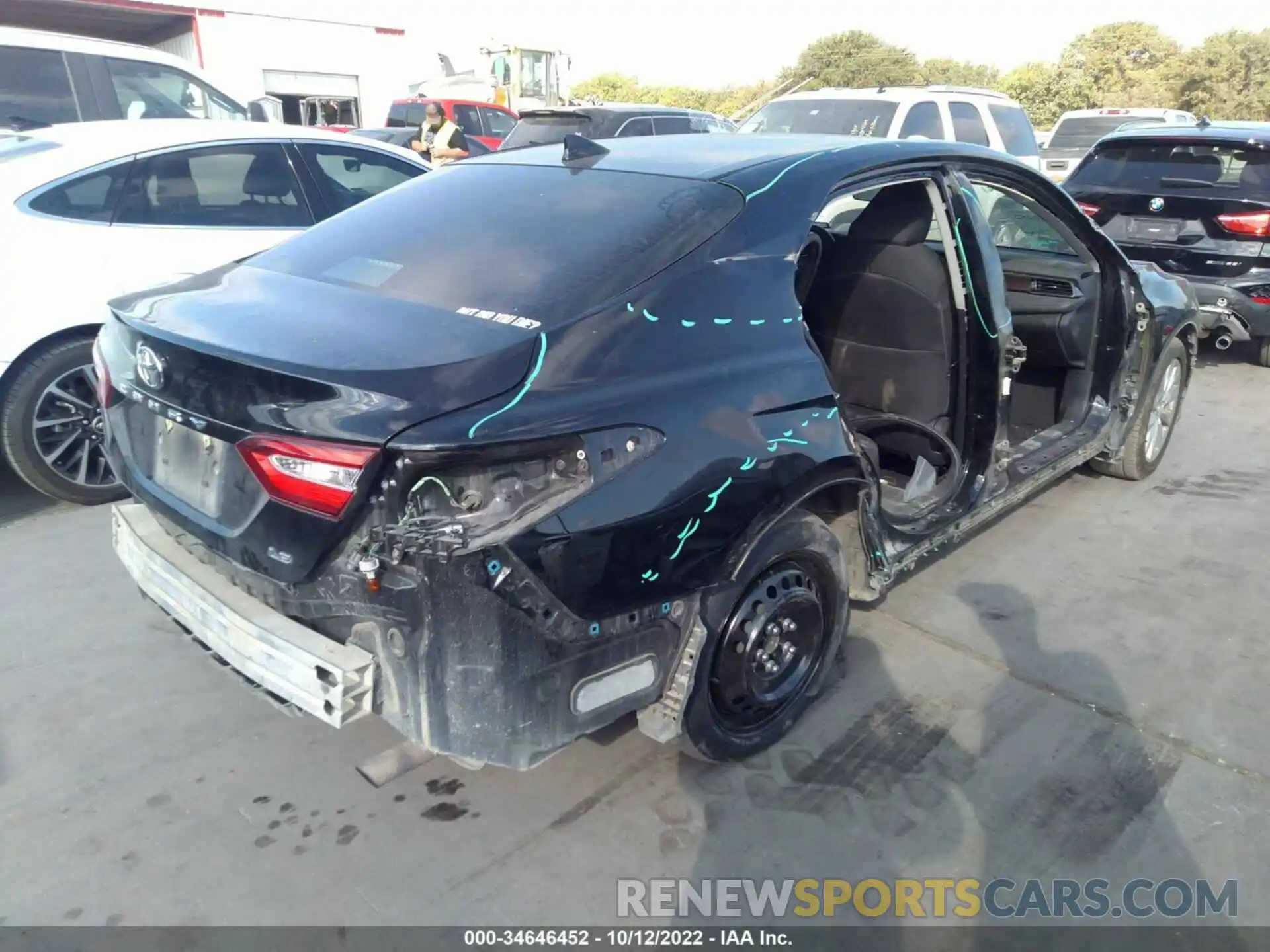 4 Photograph of a damaged car 4T1B11HK0KU183182 TOYOTA CAMRY 2019